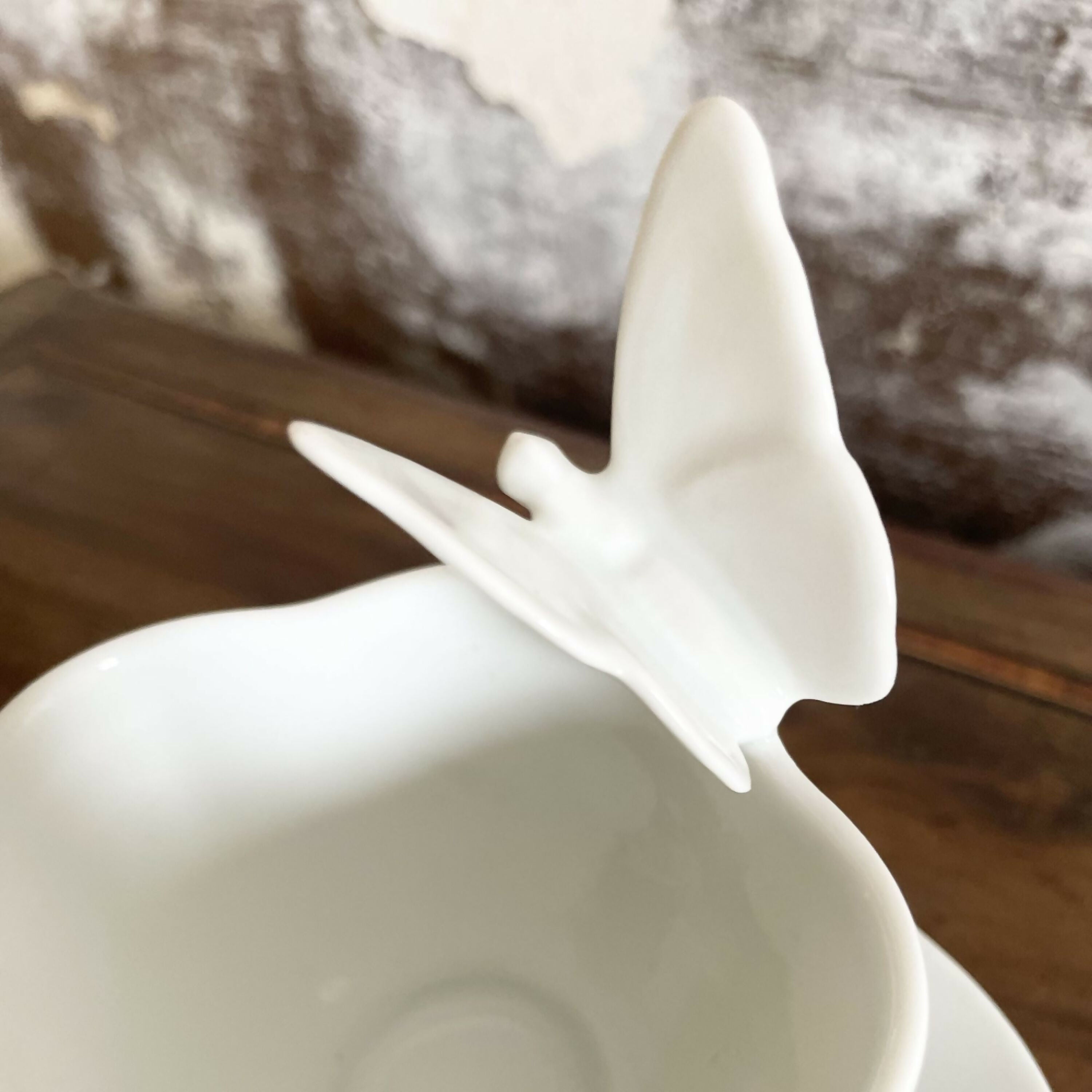 tasse_a_cafe_et_soucoupe_collection_olga_porcelaine_de_limoges_la_seynie copie | EMPREINTES Paris