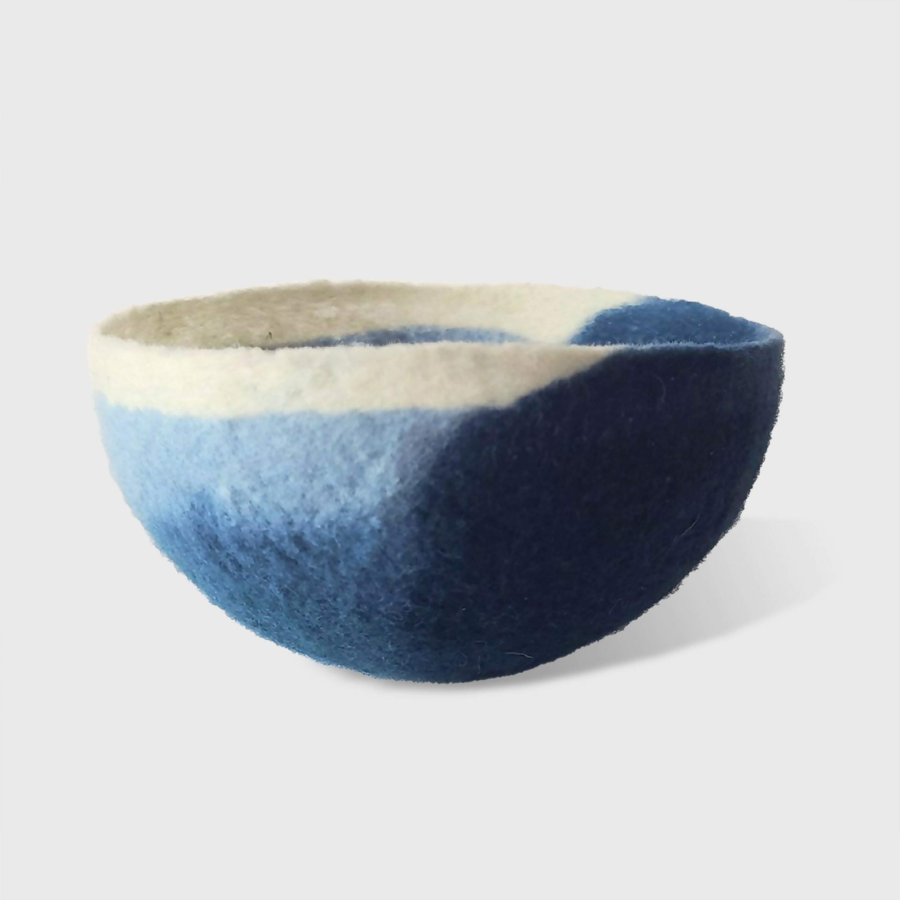 vide_poche_bleu__n°2_romera_lana copie | EMPREINTES Paris