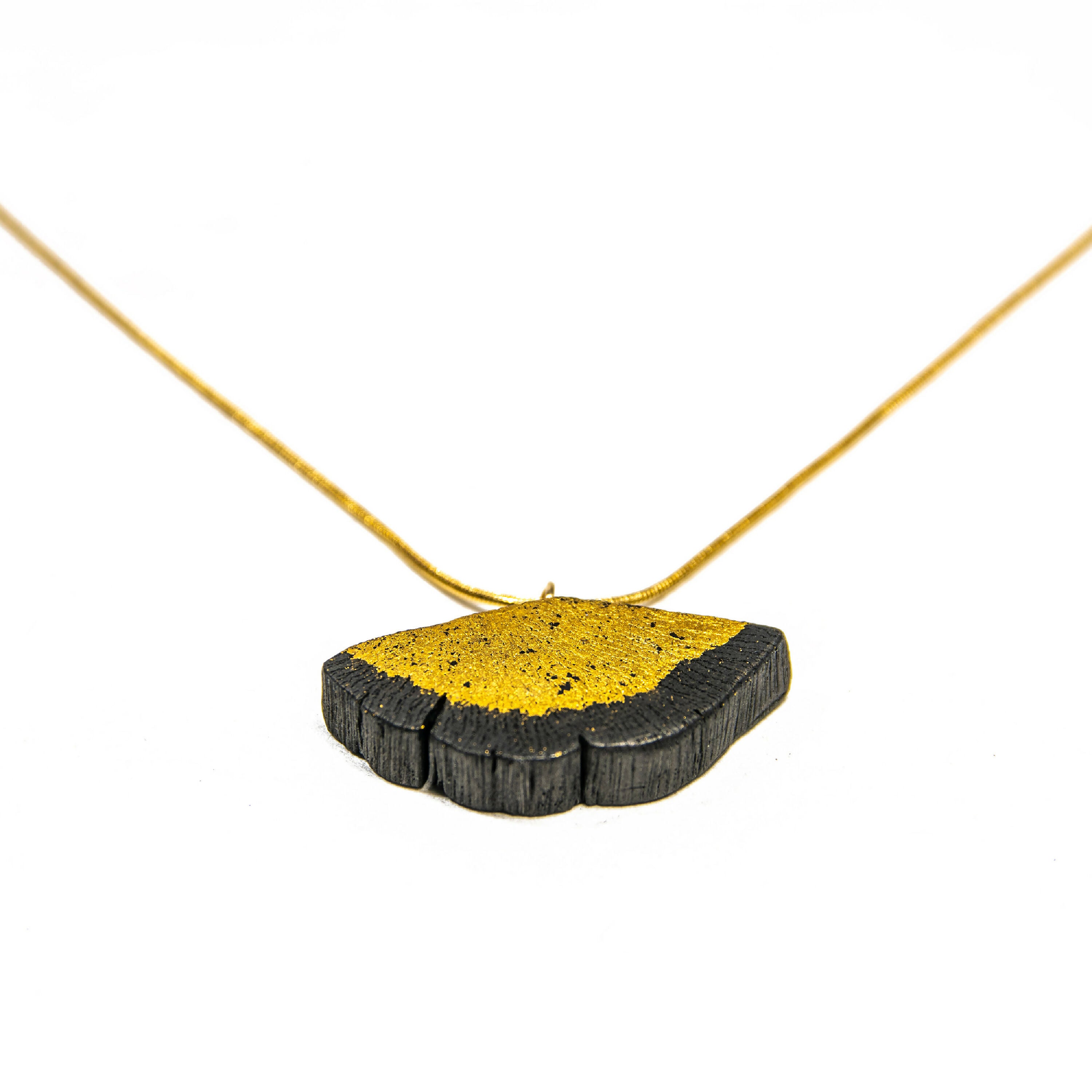 collier_kin_dai_fuji_5_charcoal_eskimeit copie | EMPREINTES Paris
