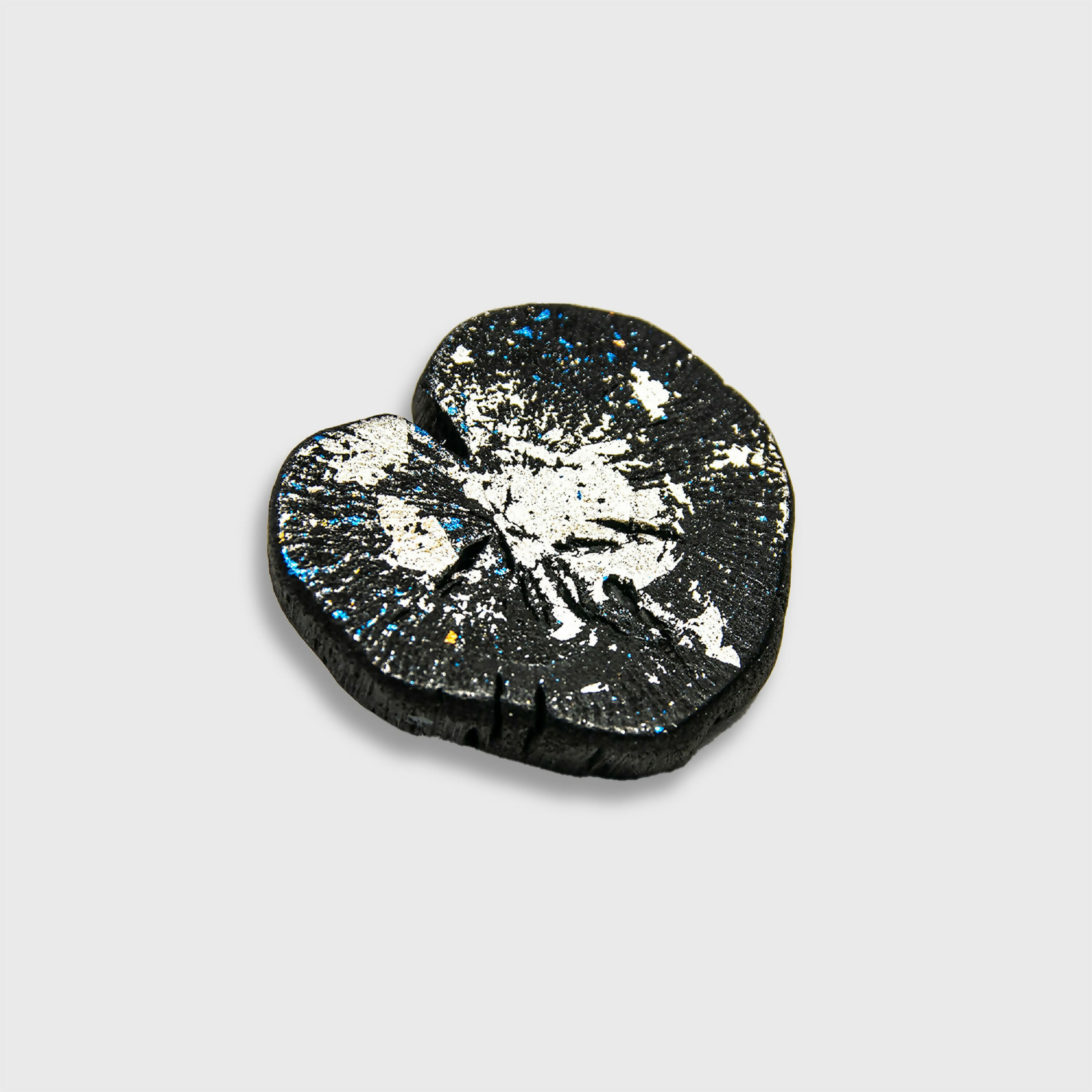 broche_palla_blue_dai_charcoal_eskimeit copie | EMPREINTES Paris