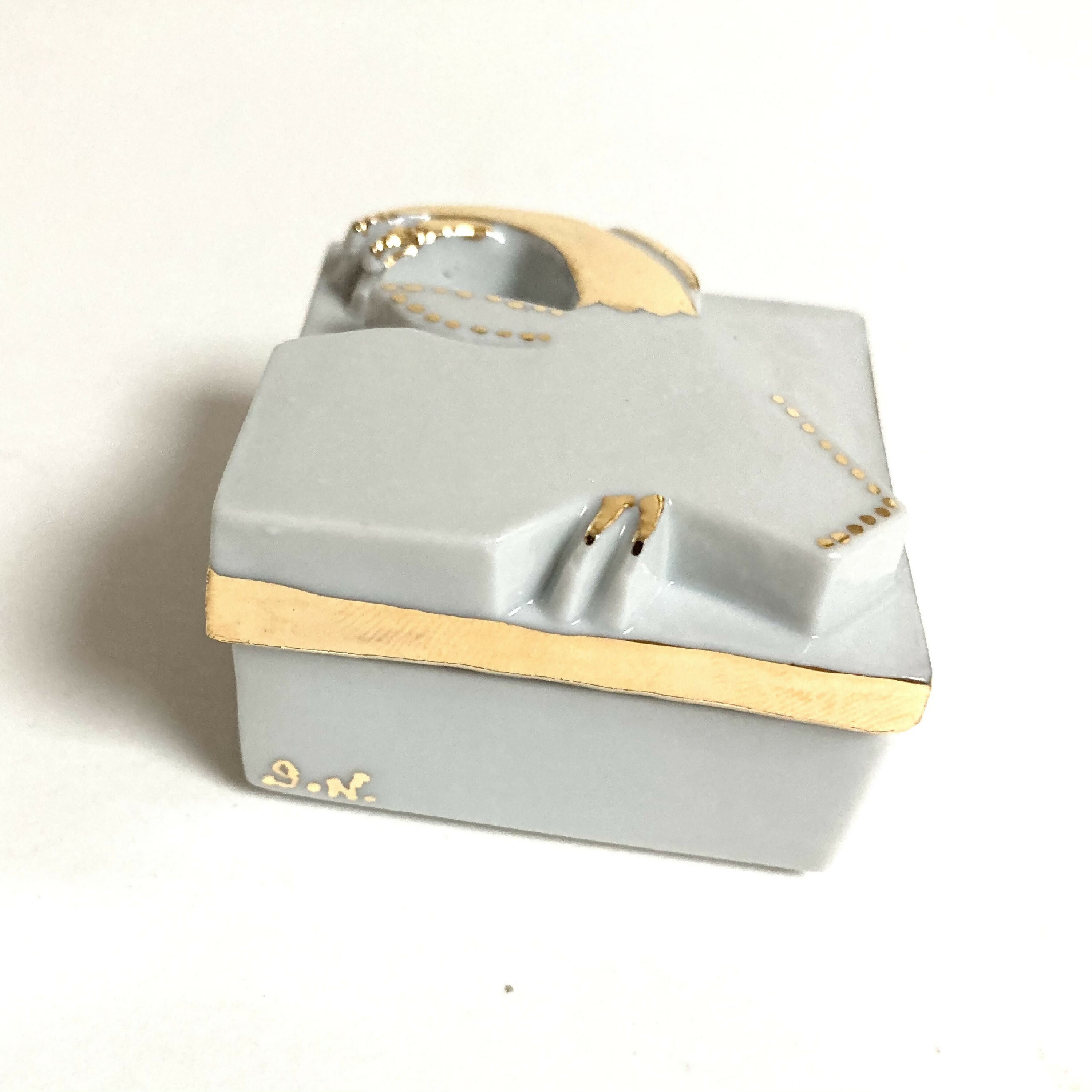 boite_a_bijoux_zodiaque_capricorne_serge_nicole_porcelaine | EMPREINTES Paris