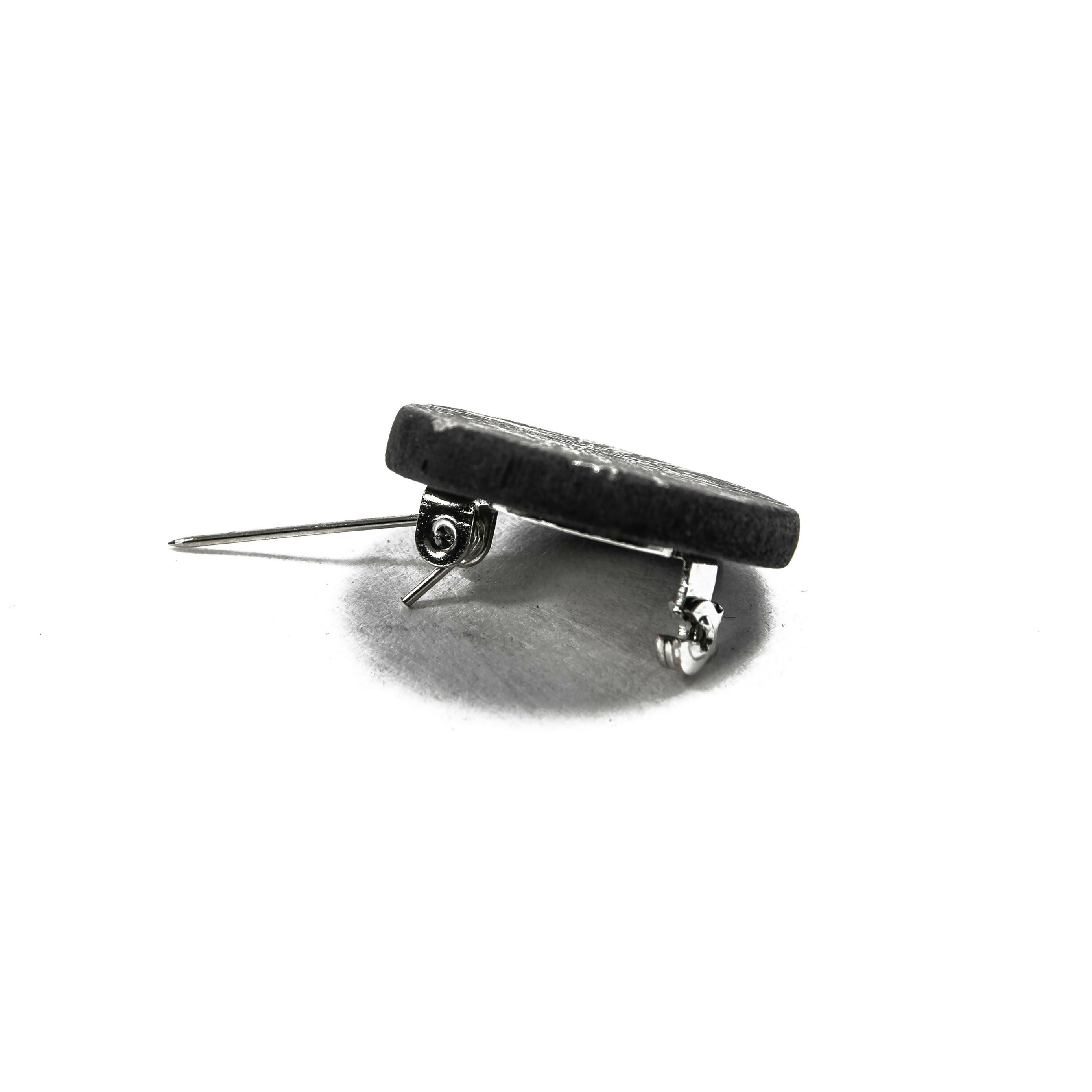 broche_palla_4_charcoal_eskimeit copie | EMPREINTES Paris