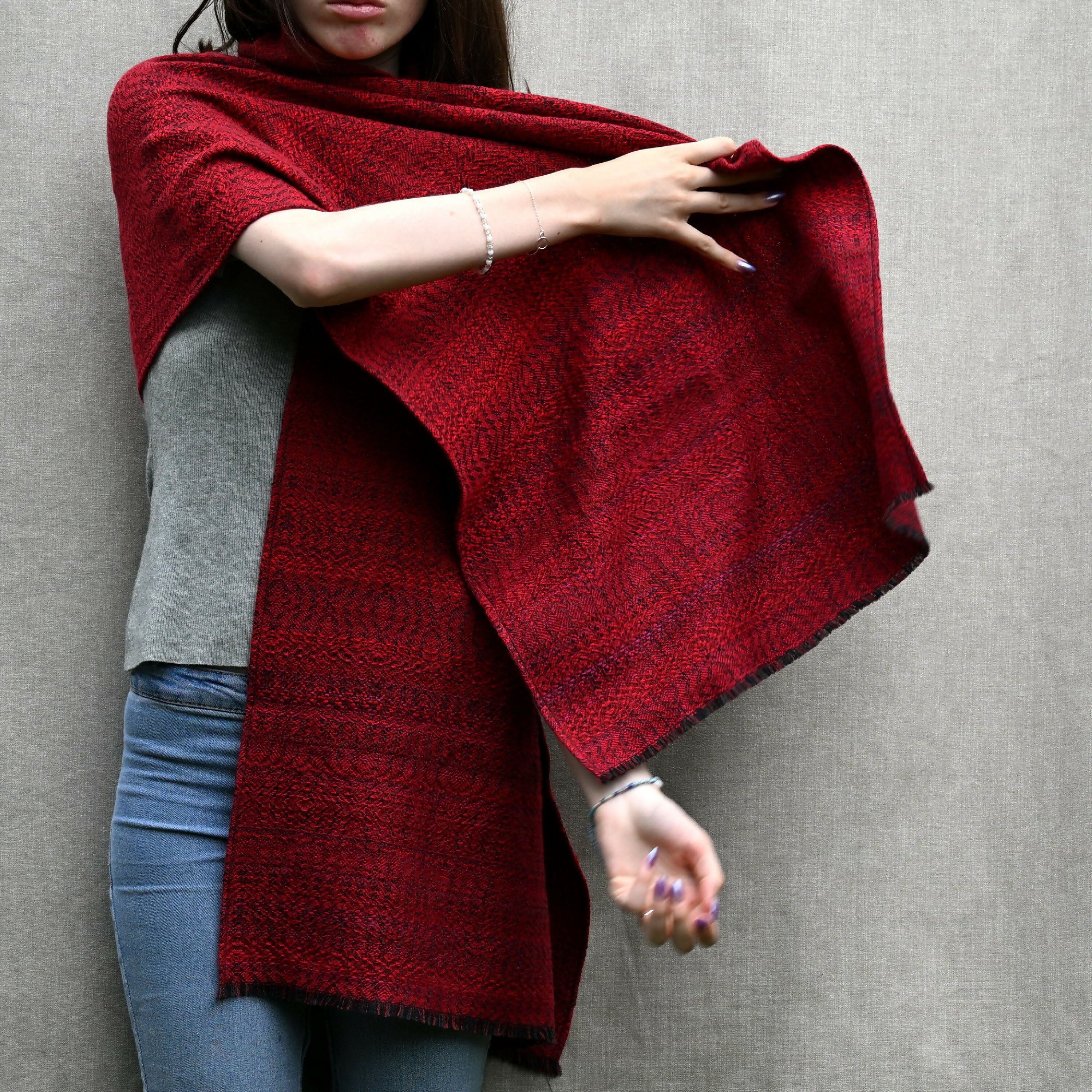 etole_rouge_alizarine_creation_tissages_francois_vieillard copie | EMPREINTES Paris