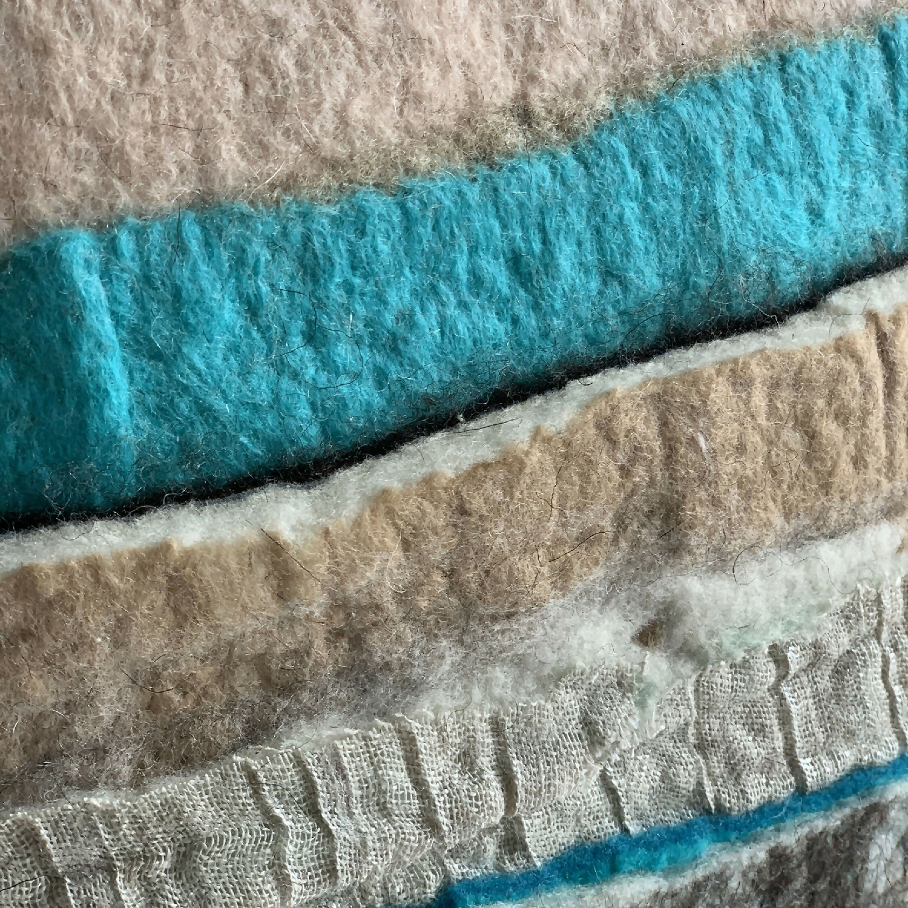 coussin_geological_felt_i_accords_feutres | EMPREINTES Paris