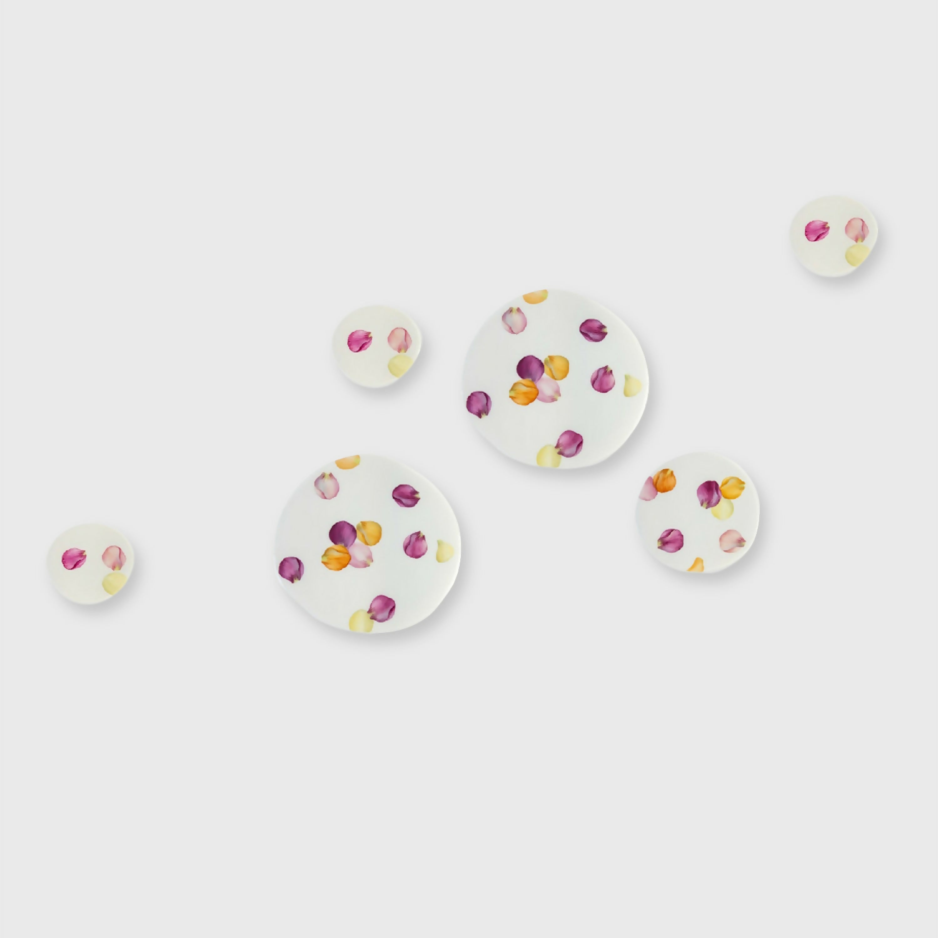 decoration_murale_petales_de_roses_6_pieces_kaori_nakamatsu copie | EMPREINTES Paris