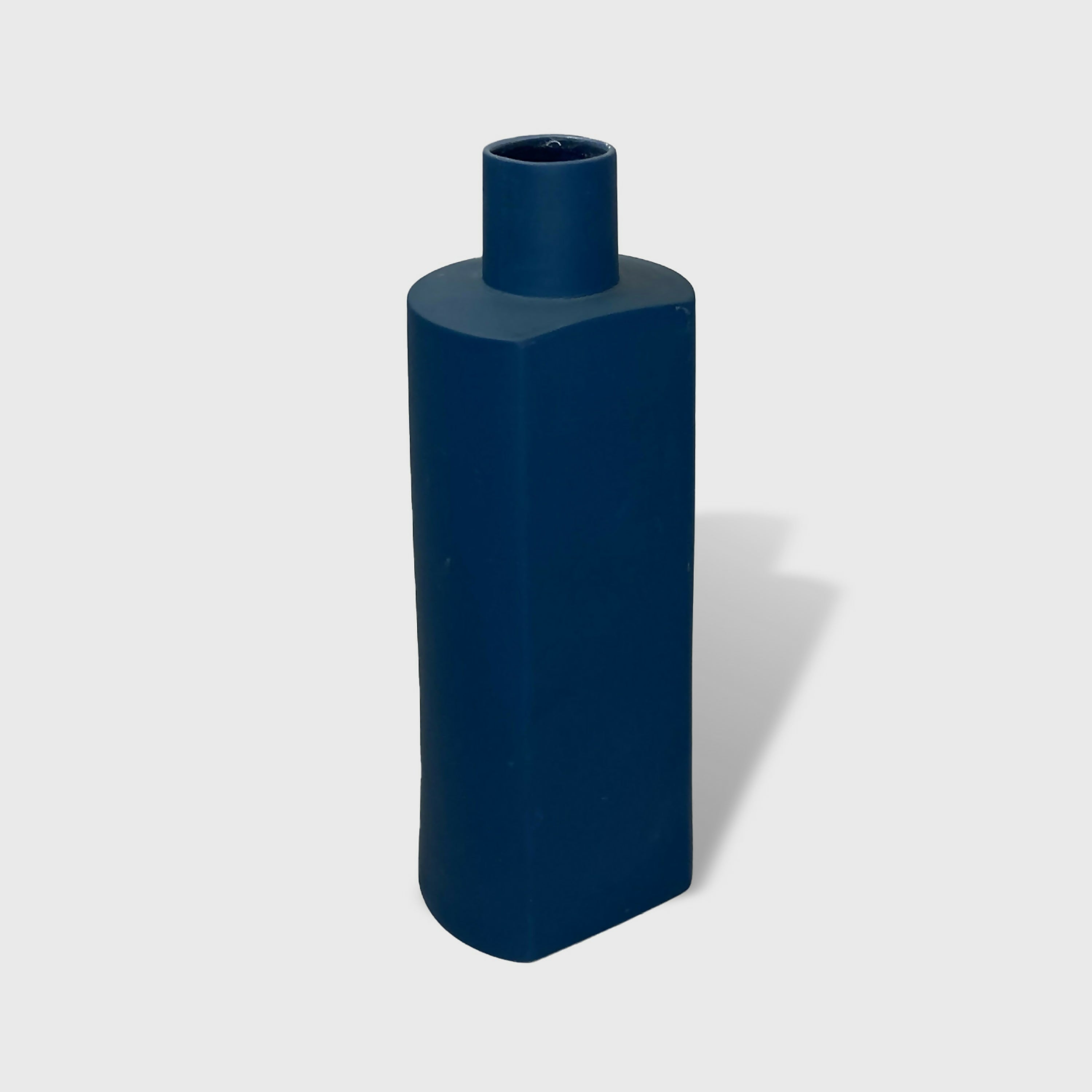bouteille_l_couleur_verte_de_la_gamme_un_pan_2gceramic copie | EMPREINTES Paris