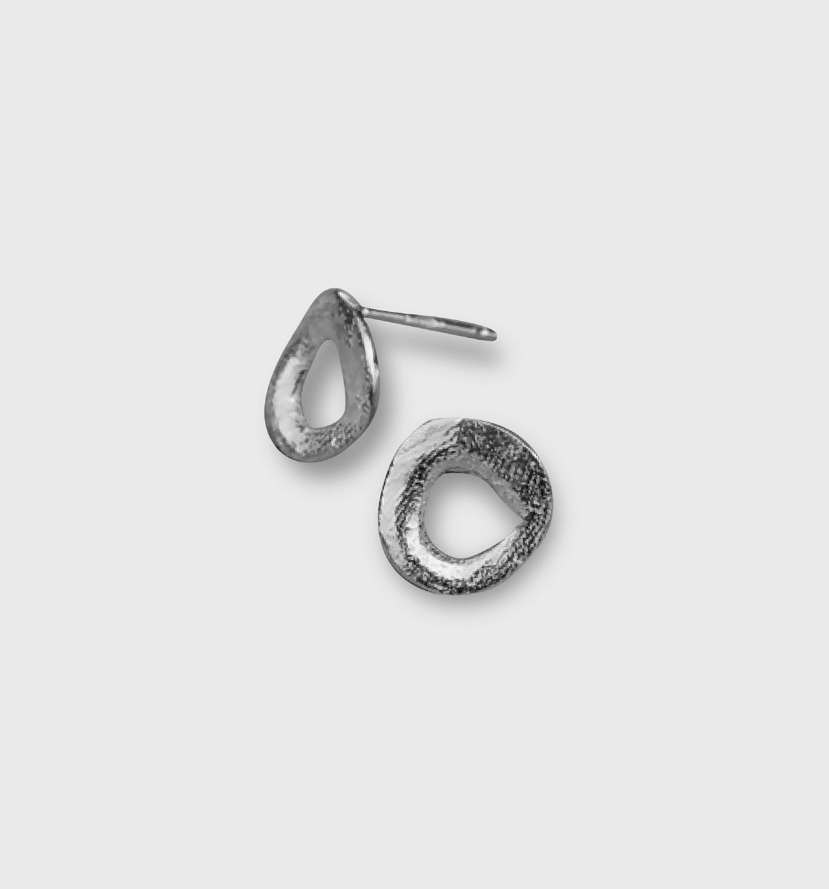Boucles d’oreilles petits cercles en argent massif | EMPREINTES Paris