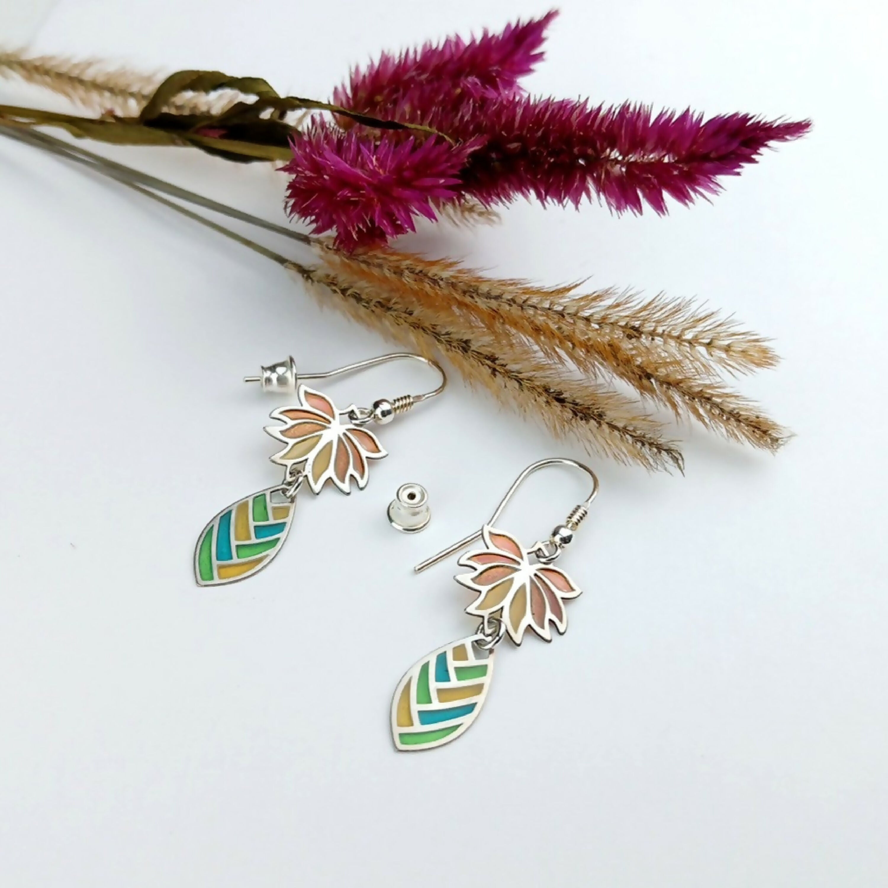ananas_boucles_doreilles_en_email_plique_a_jour_les_emaux_arediens_lemail_grand_feu_de_limoges copie | EMPREINTES Paris
