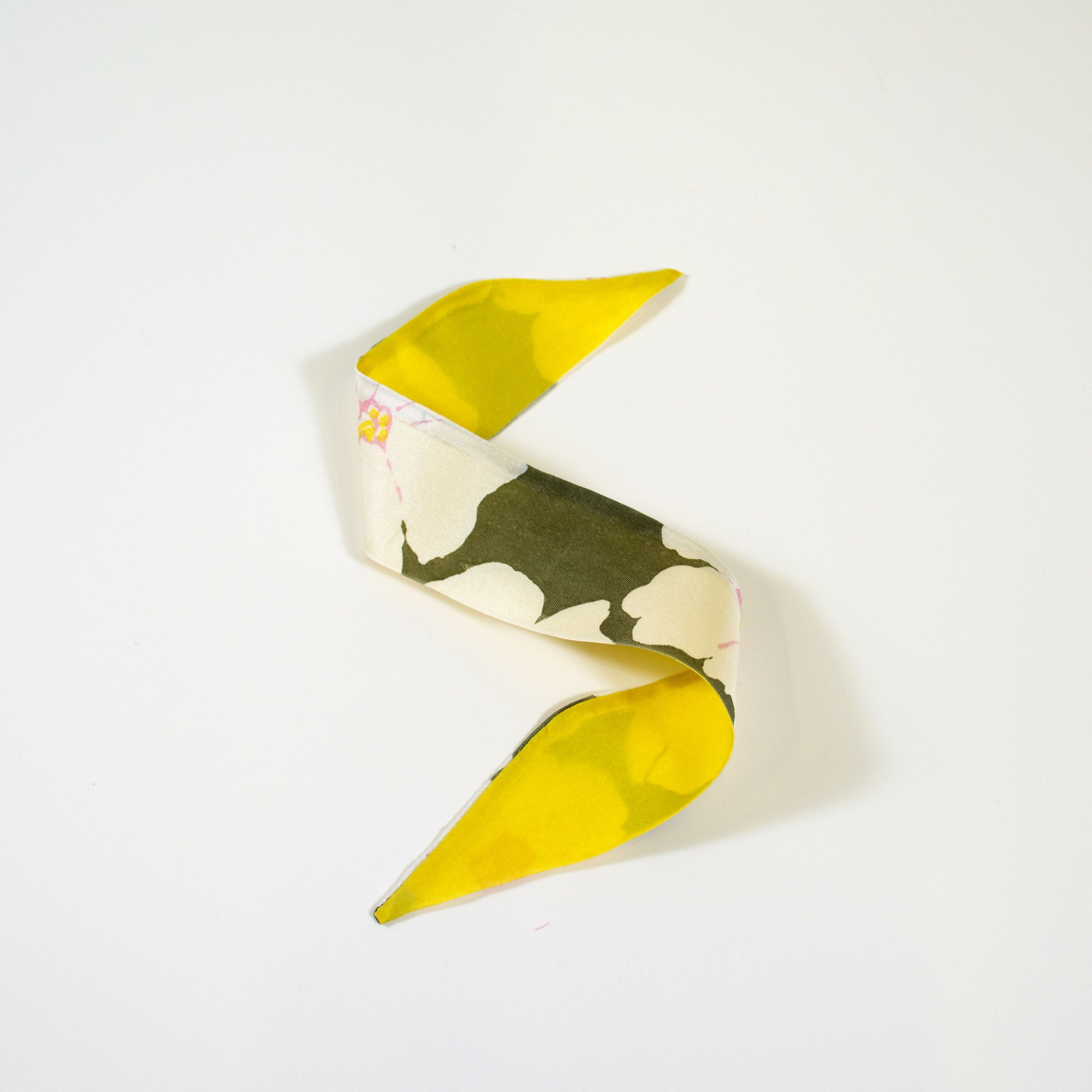 Prelude-Pampa-Bracelet-de-Soie-GrdFleur-Jaune-B | EMPREINTES Paris