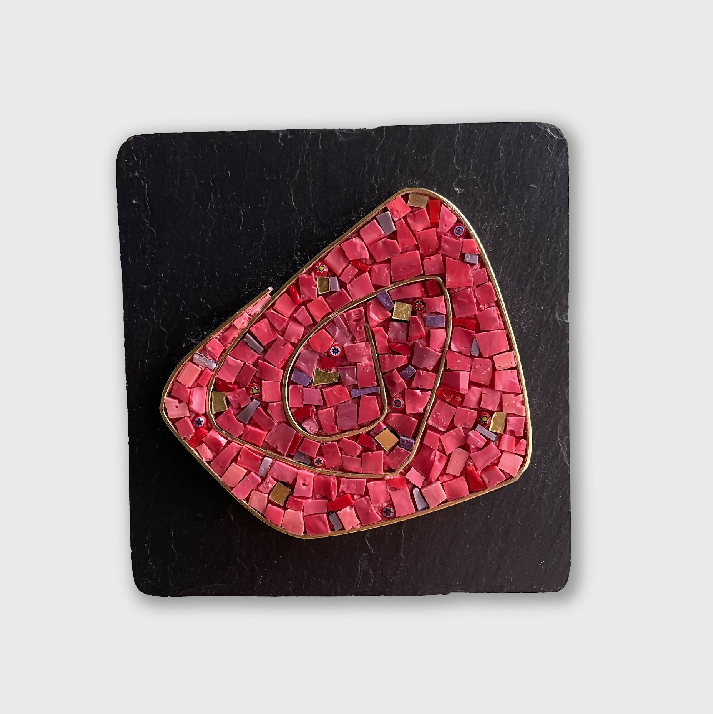 tableau_mosaique_rose_sur_ardoise_mini_musea_mosaique copie | EMPREINTES Paris