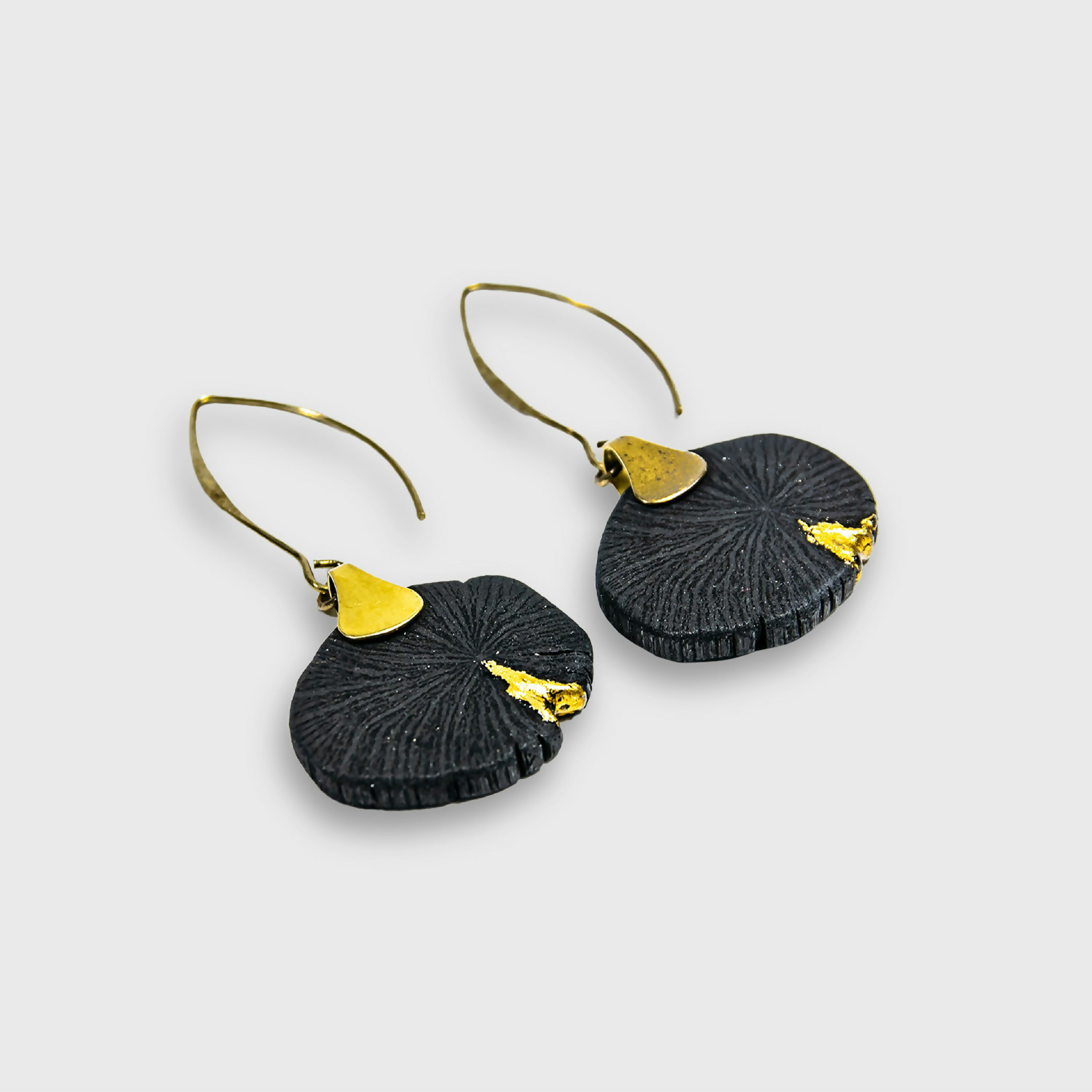 boucles_doreilles_mini_hime_fuli_kintsugi_4_charcoal_eskimeit copie | EMPREINTES Paris