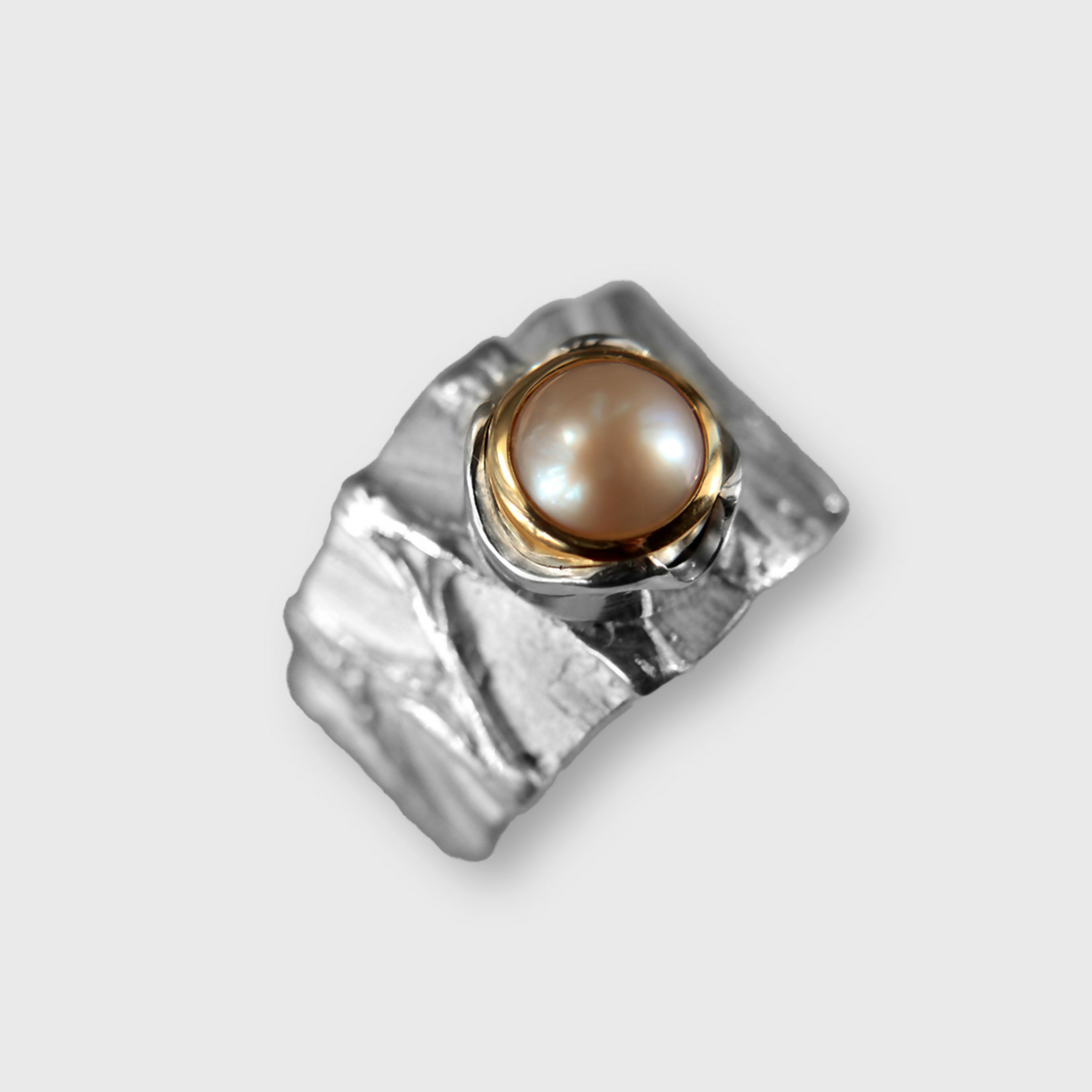 bague_lotus_iii_piece_unique_en_t51_en_argent_or_et_une_perle_naturelle_rose_sol_billeke copie | EMPREINTES Paris
