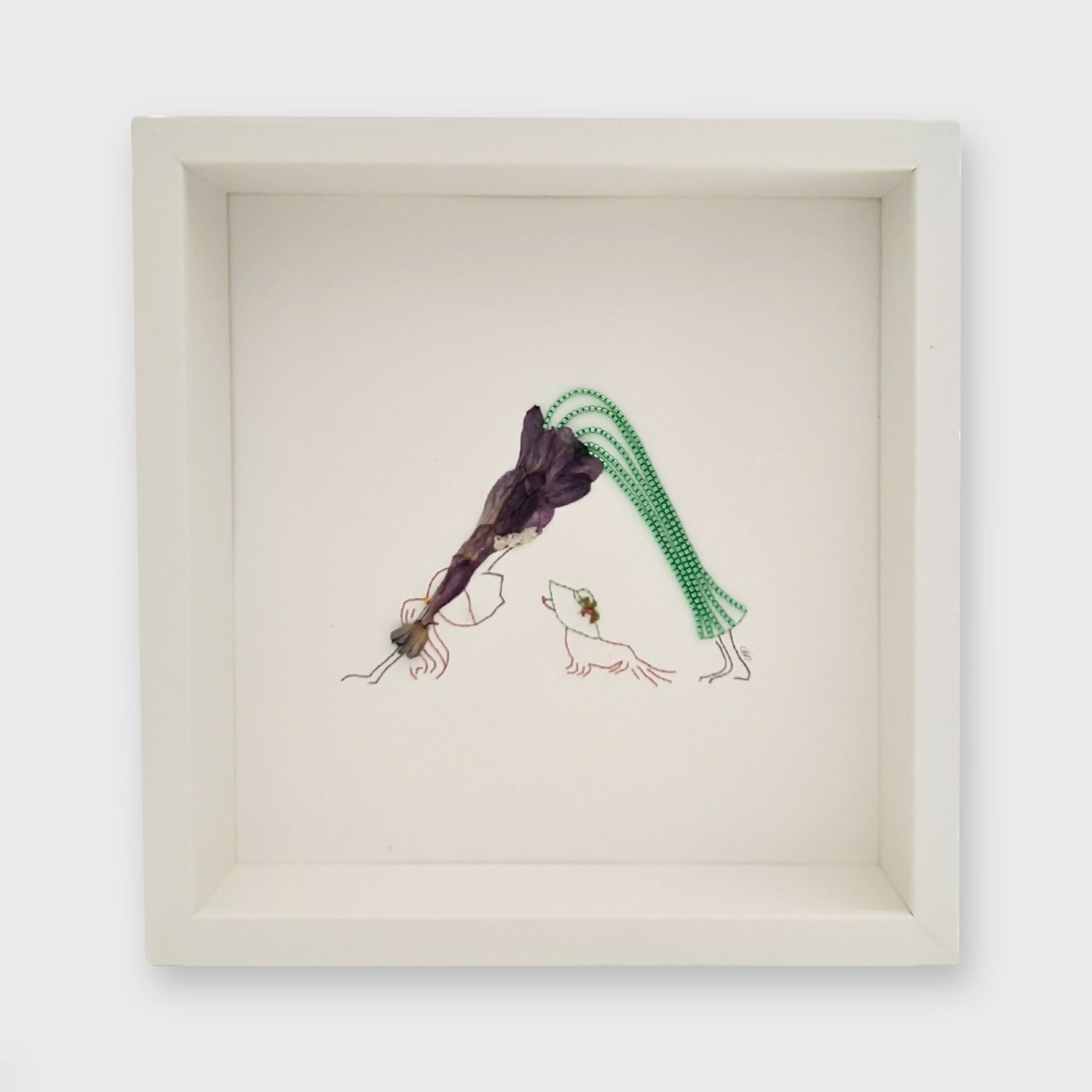 tableau_brode_madame_chien_tete_en_bas_carole_bonneau copie | EMPREINTES Paris