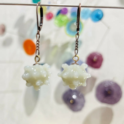 boucles_doreilles_chardon_caille_silice_creation copie | EMPREINTES Paris - EMPREINTES Paris