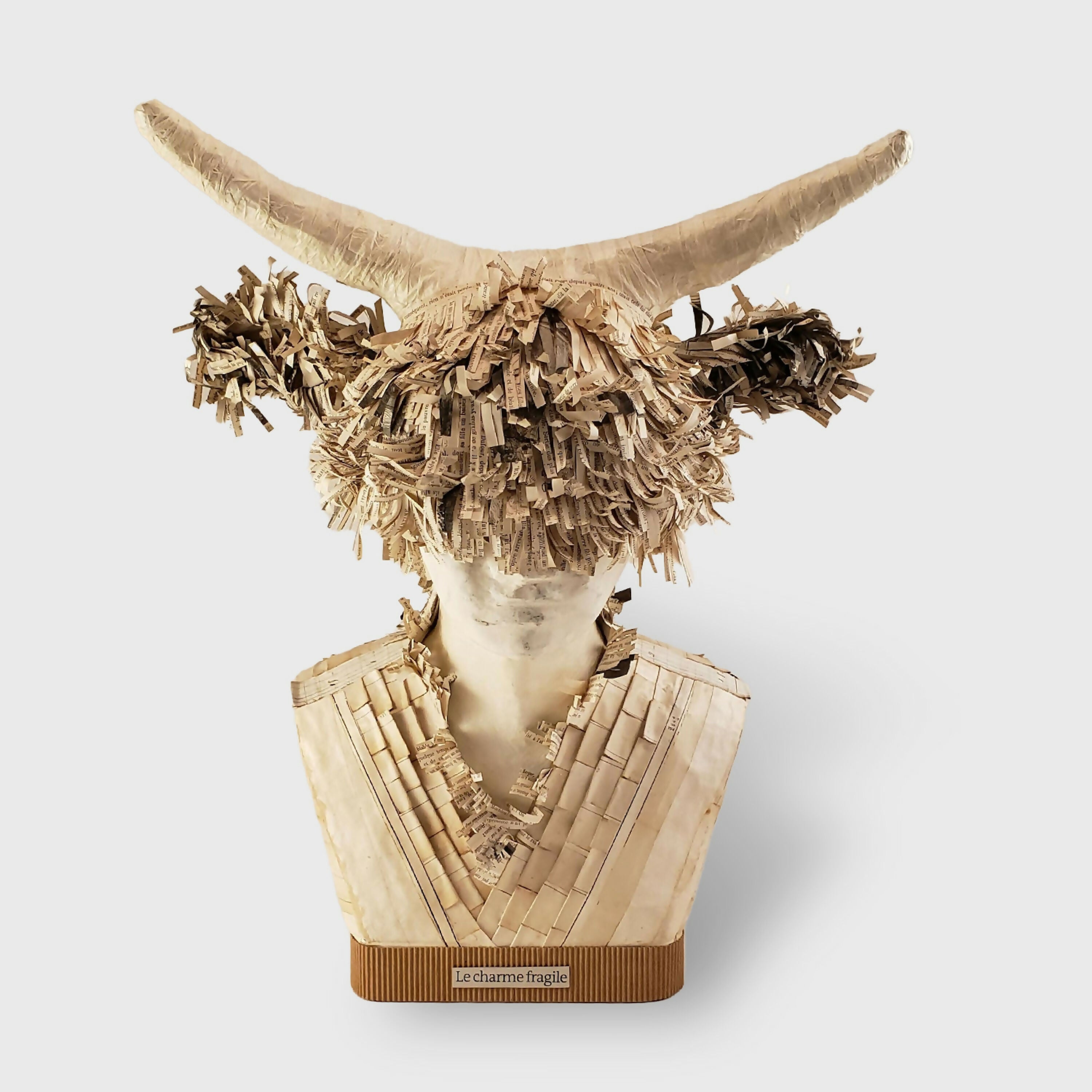 sculpture_papier_le_charme_fragile_laurence_lehel copie | EMPREINTES Paris