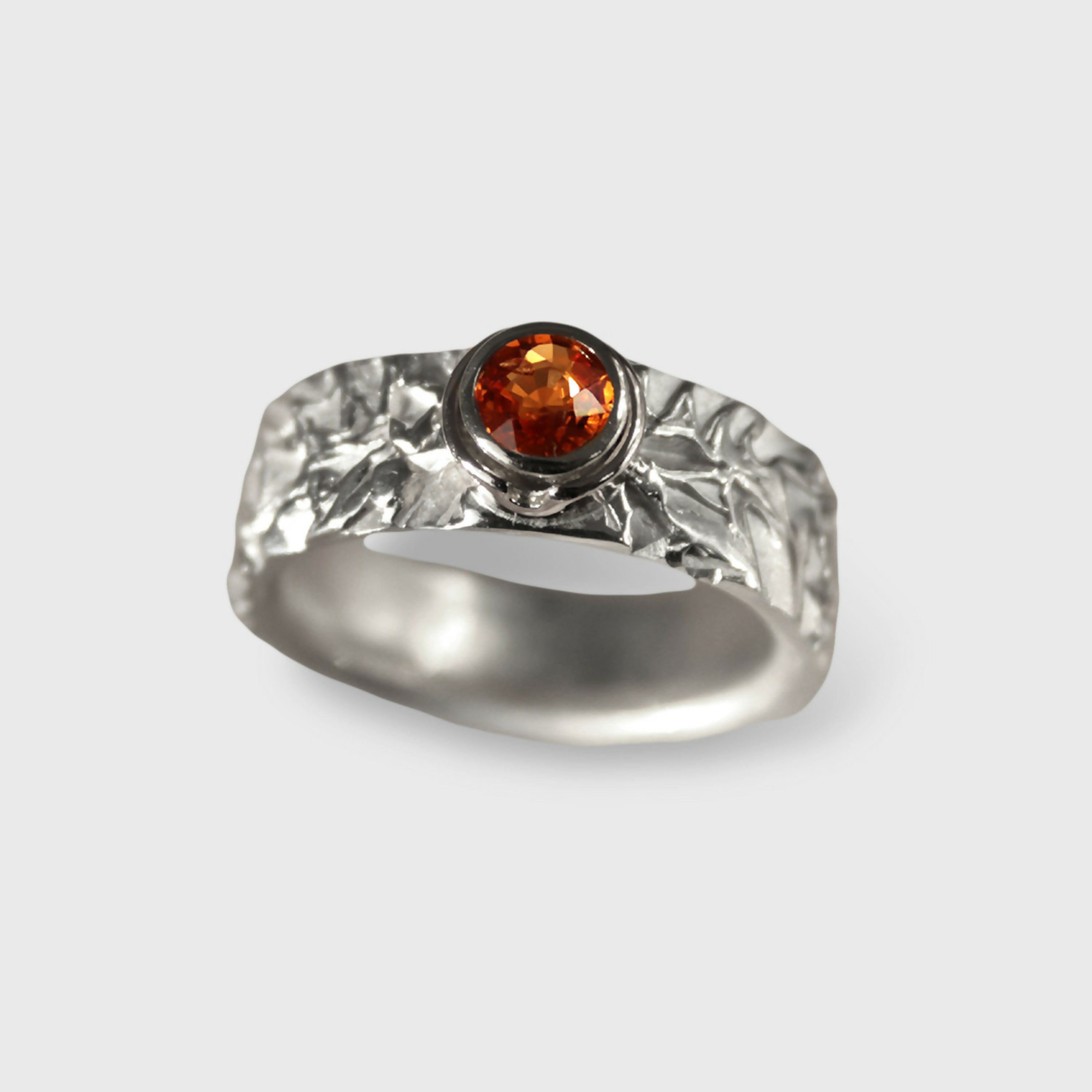 bague_feu_i_piece_unique_t54_en_argent_palladium_or_et_saphir_orange_sol_billeke copie | EMPREINTES Paris