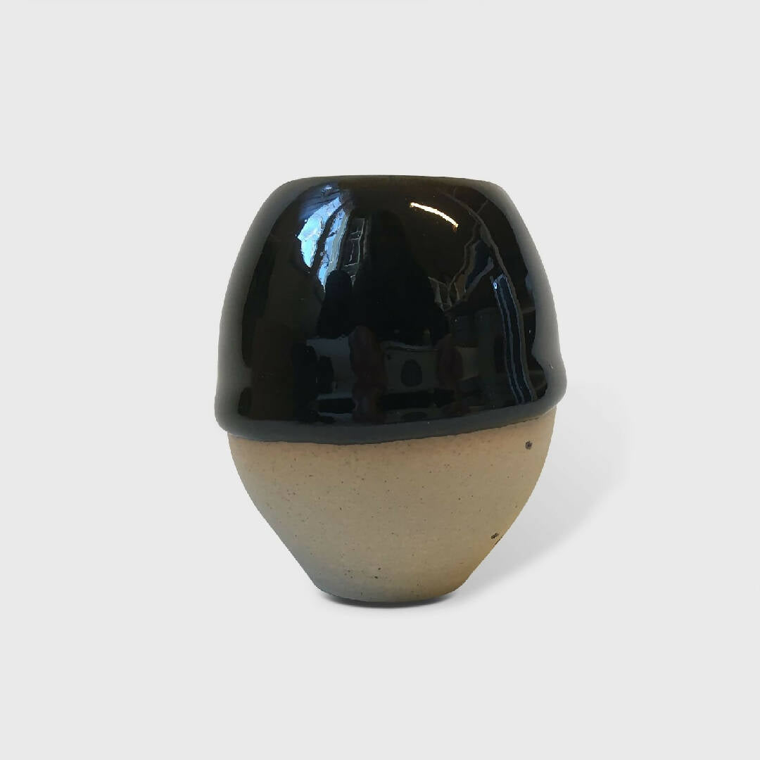 Petit Vase Noir-Oribe n°1 en grès | EMPREINTES Paris
