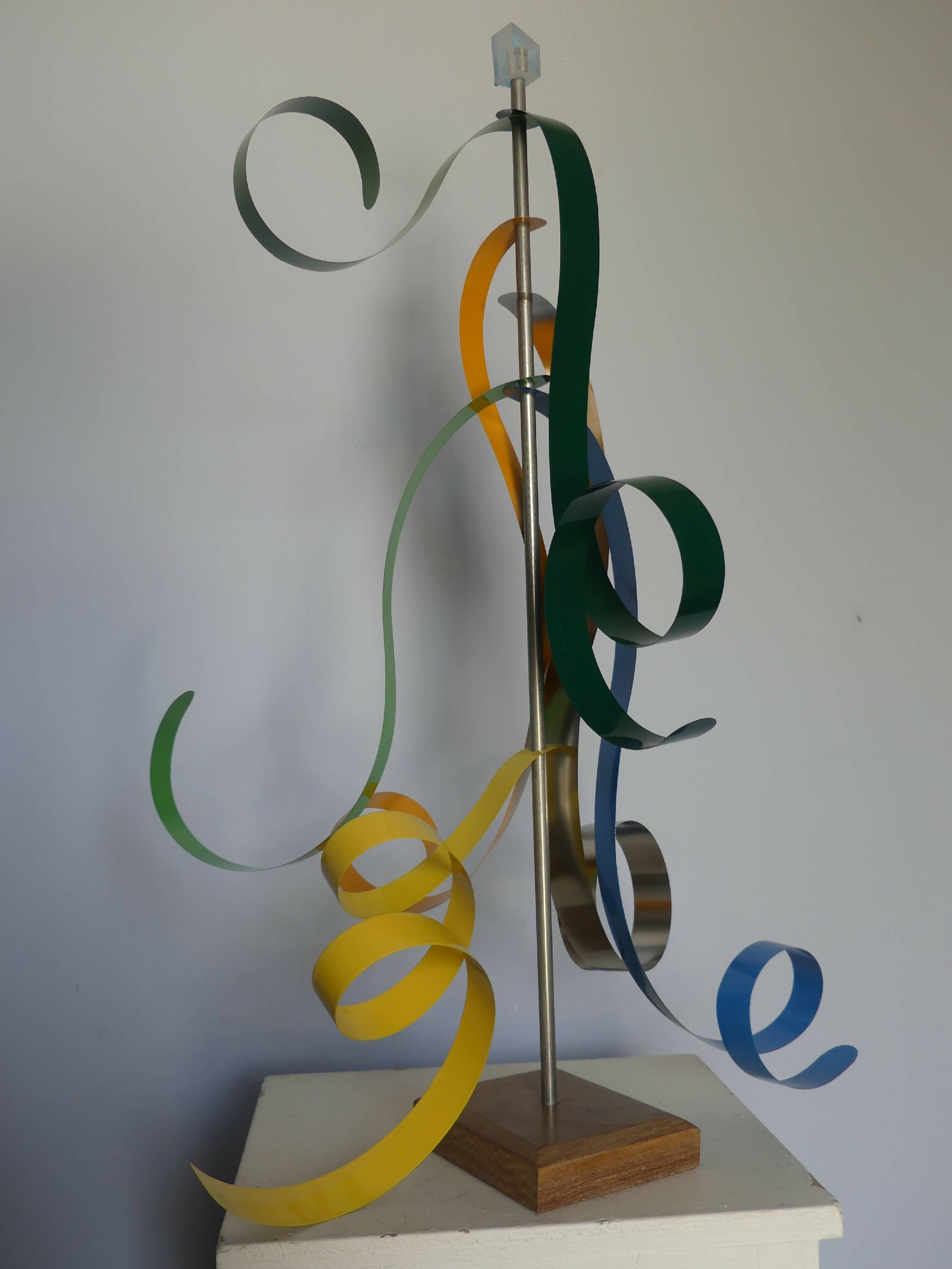Sculpture modulable Des volutes multicolores SM 795 | EMPREINTES Paris | EMPREINTES Paris