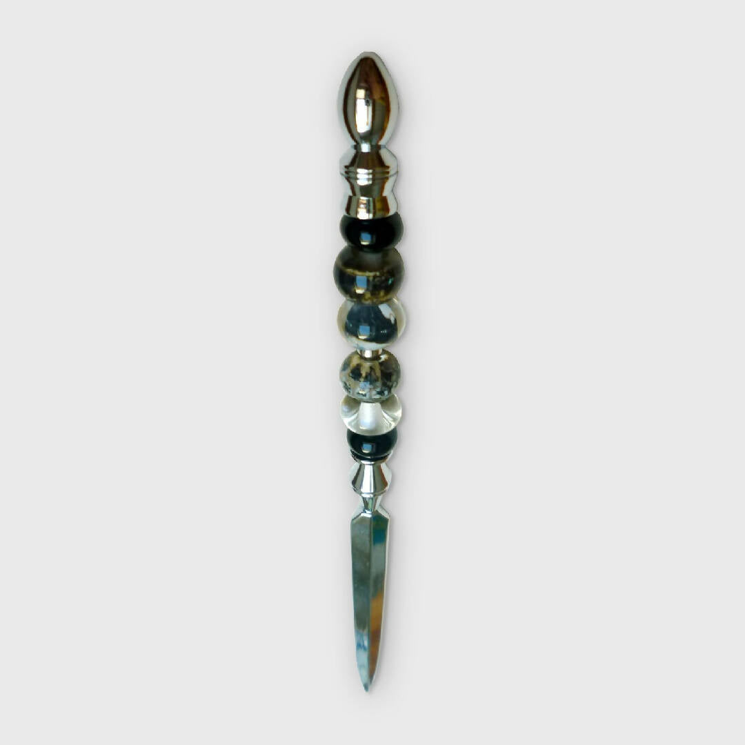 Coupe-papier en perles de verre | EMPREINTES Paris
