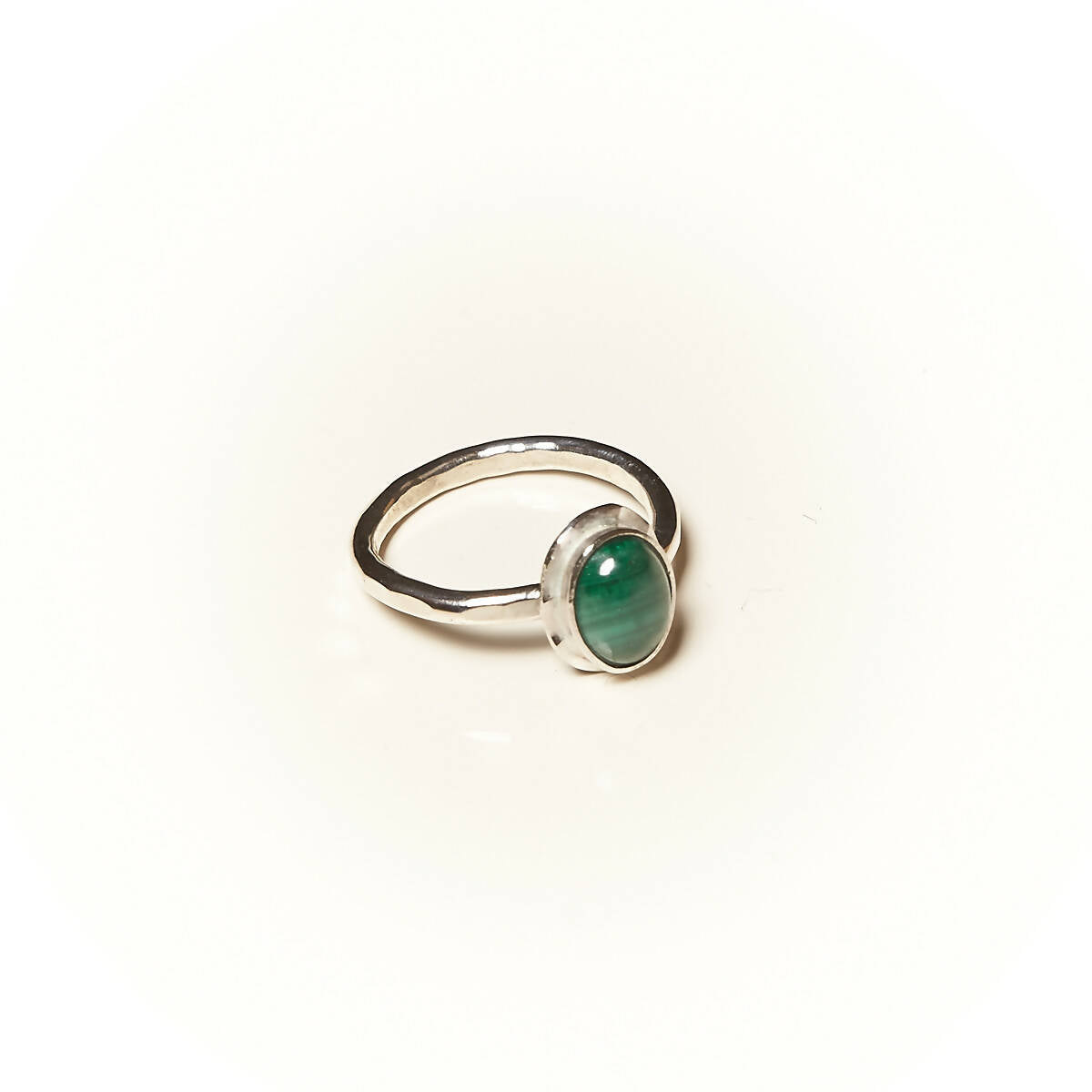 Bague CLASSICA en argent avec une malachite. | EMPREINTES Paris