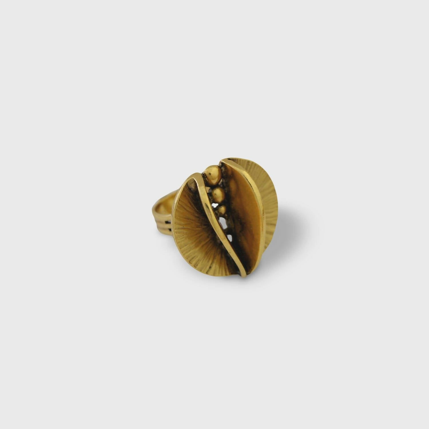 Bague réglable en étain dorée 14 | EMPREINTES Paris