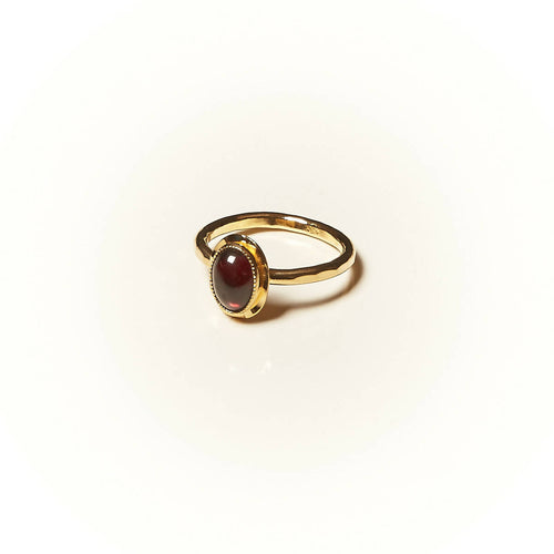 Bague CLASSICA plaqué or avec un grenat. | EMPREINTES Paris - EMPREINTES Paris