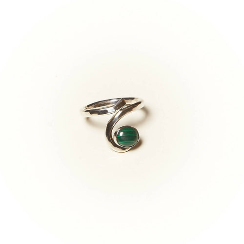 Bague PERCE NEIGE en argent avec une malachite. | EMPREINTES Paris - EMPREINTES Paris