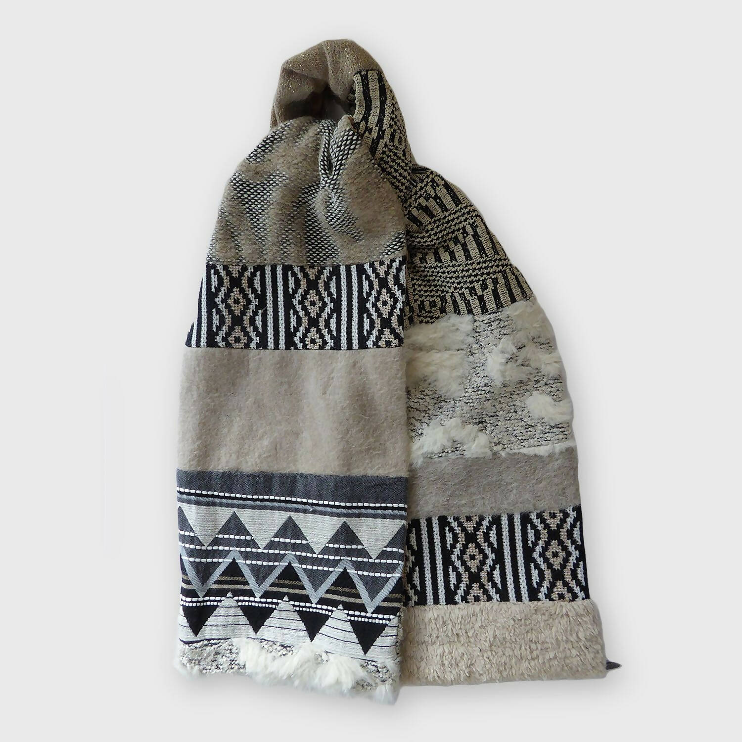 Écharpe hivernale femme- sable noir | EMPREINTES Paris