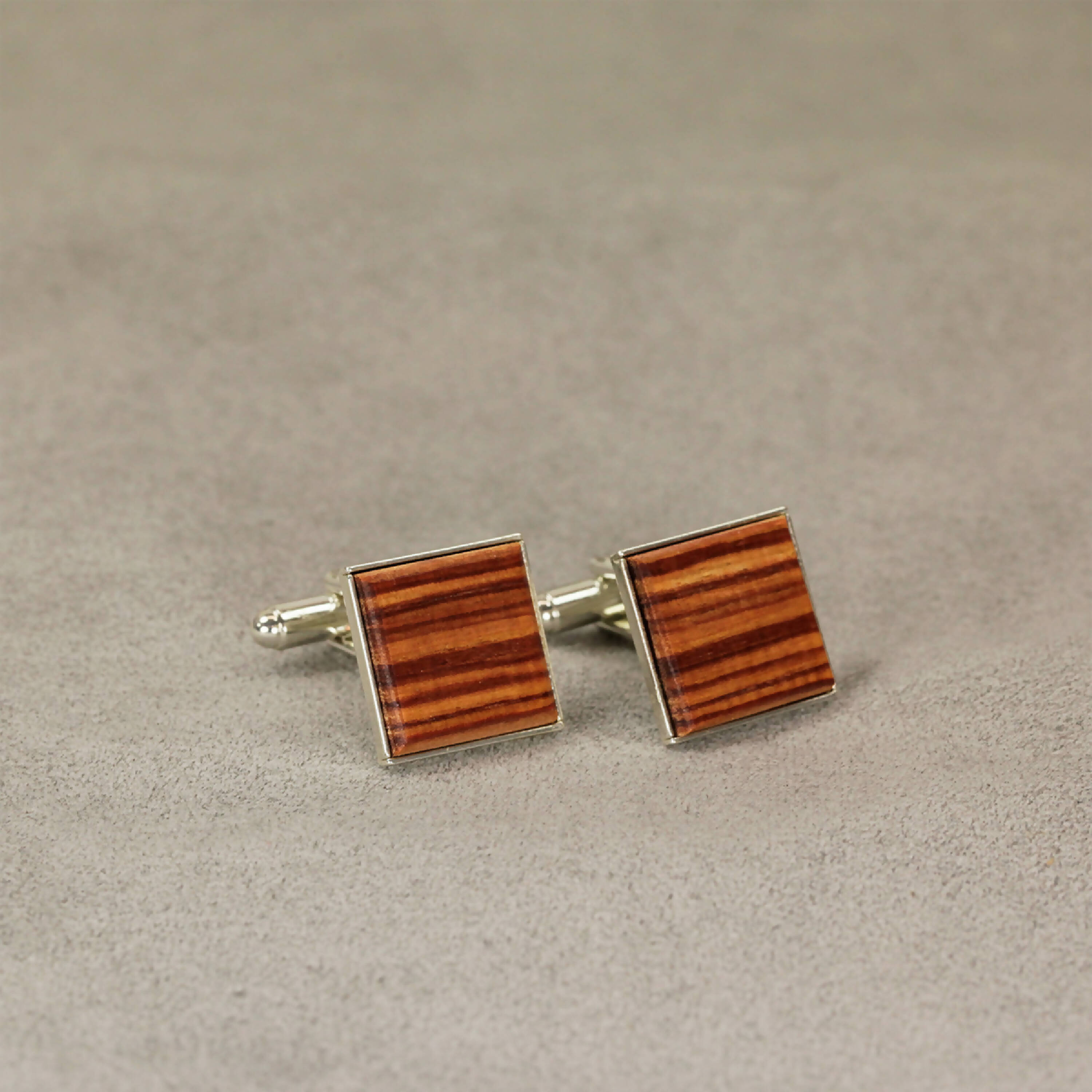 Boutons de manchettes en bois de rose | EMPREINTES Paris