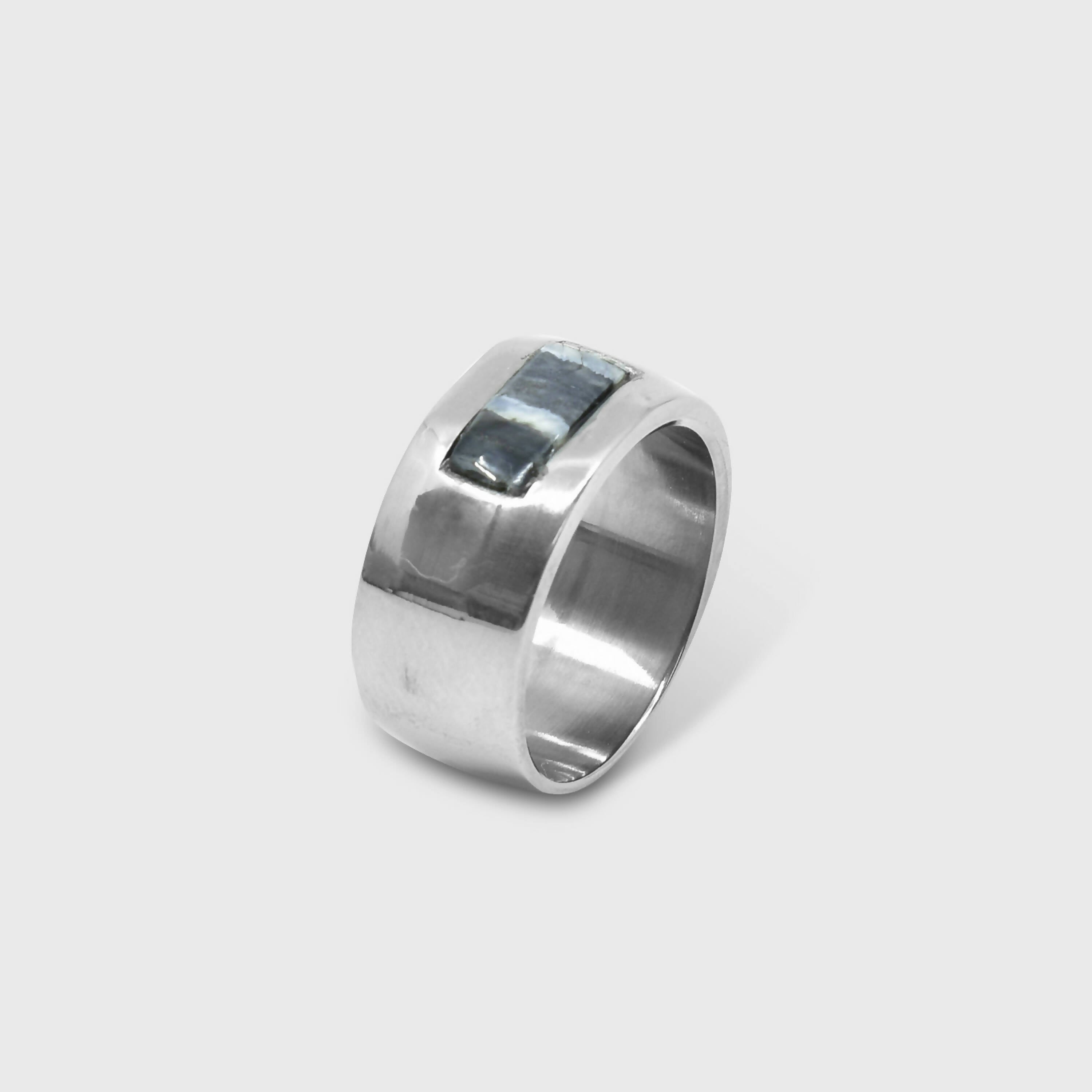 Bague titane et inser en Molaire de Mammouth | EMPREINTES Paris
