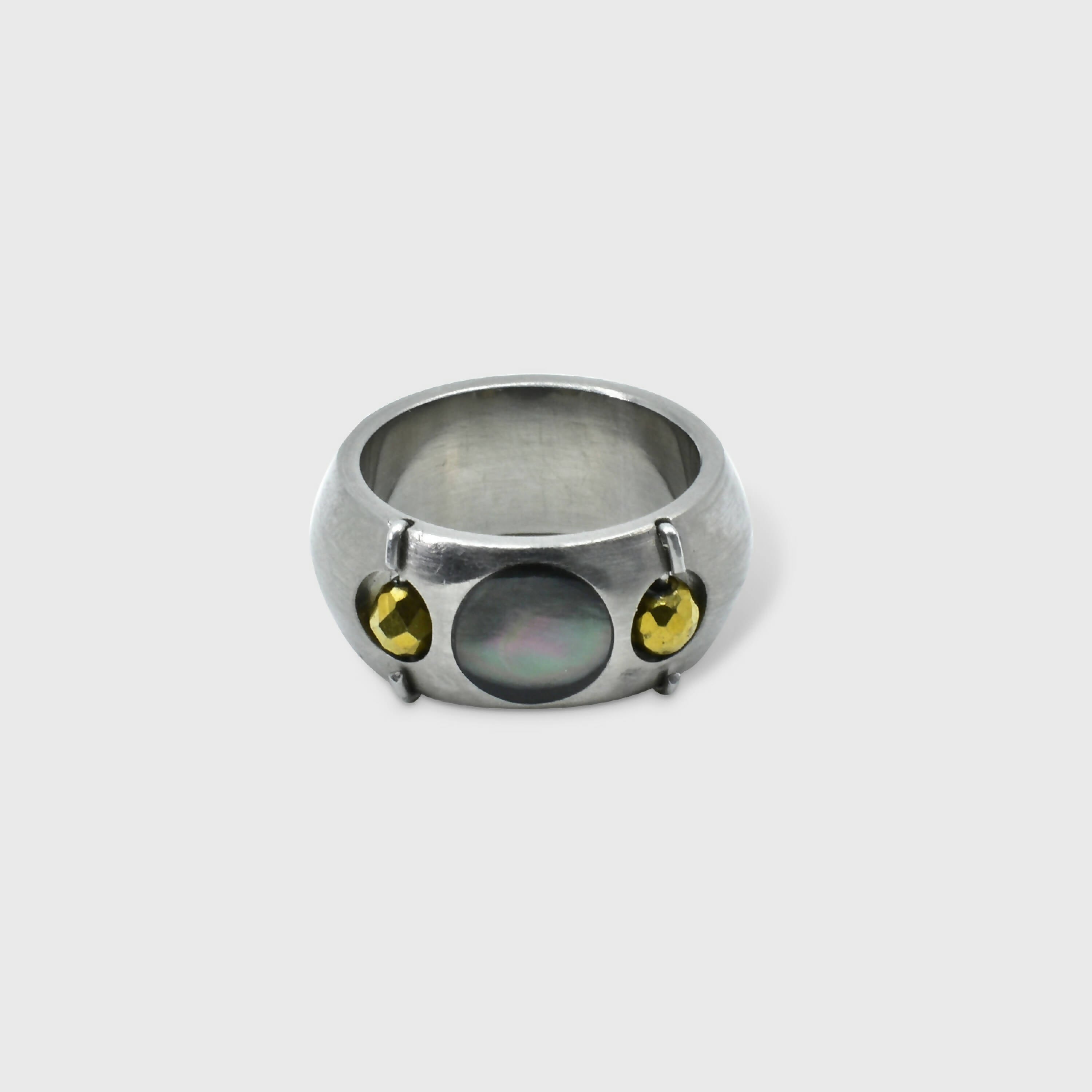 Bague titane et inser en Abalone | EMPREINTES Paris