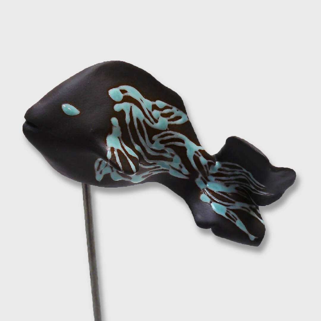 Sculpture petit poisson noir et céladon | EMPREINTES Paris