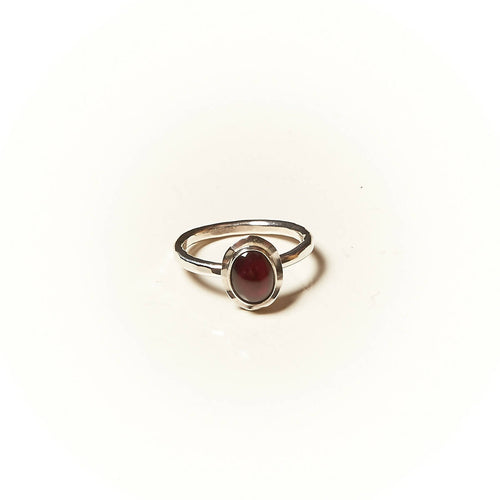 Bague CLASSICA en argent avec un grenat. | EMPREINTES Paris - EMPREINTES Paris