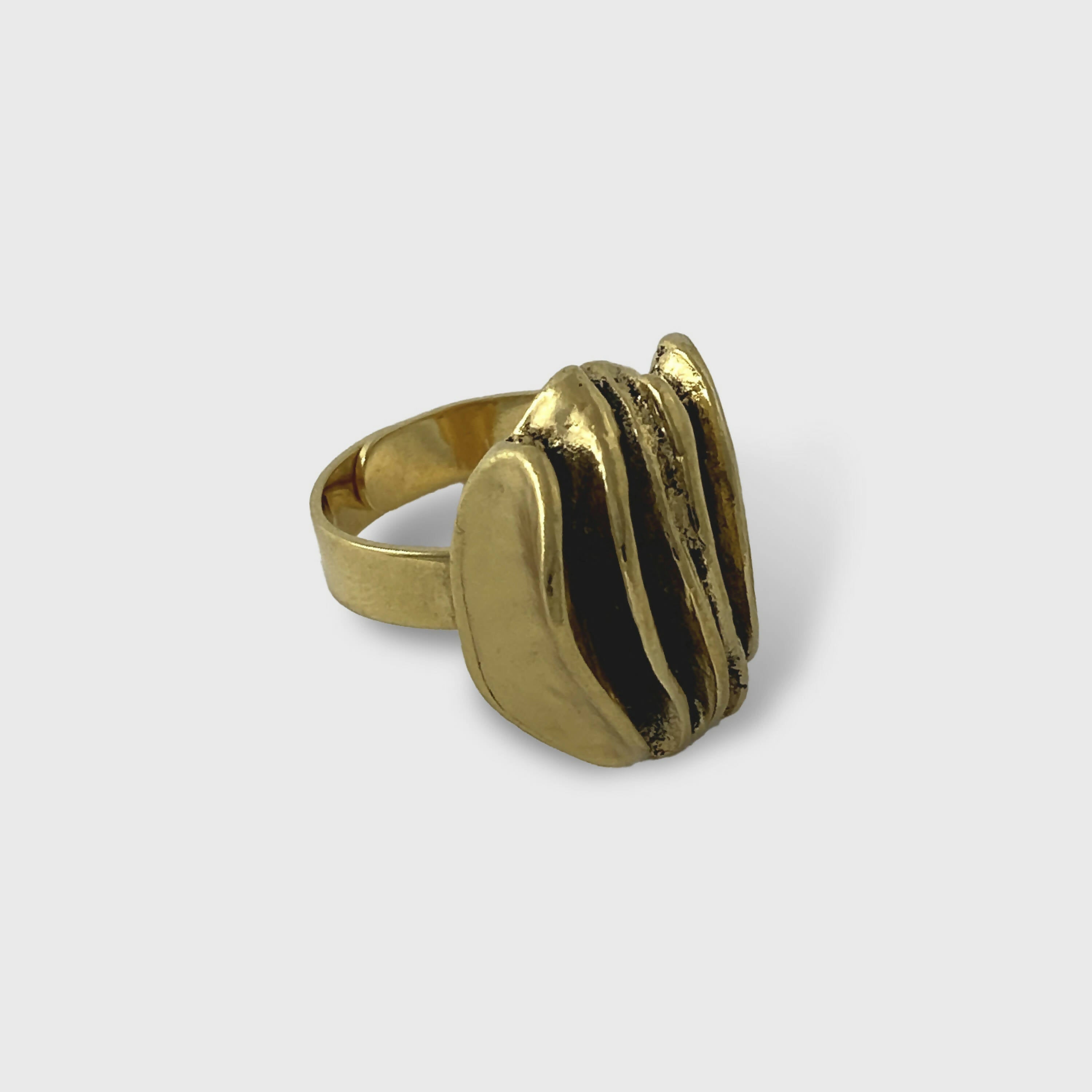 Bague réglable en étain dorée 6 | EMPREINTES Paris