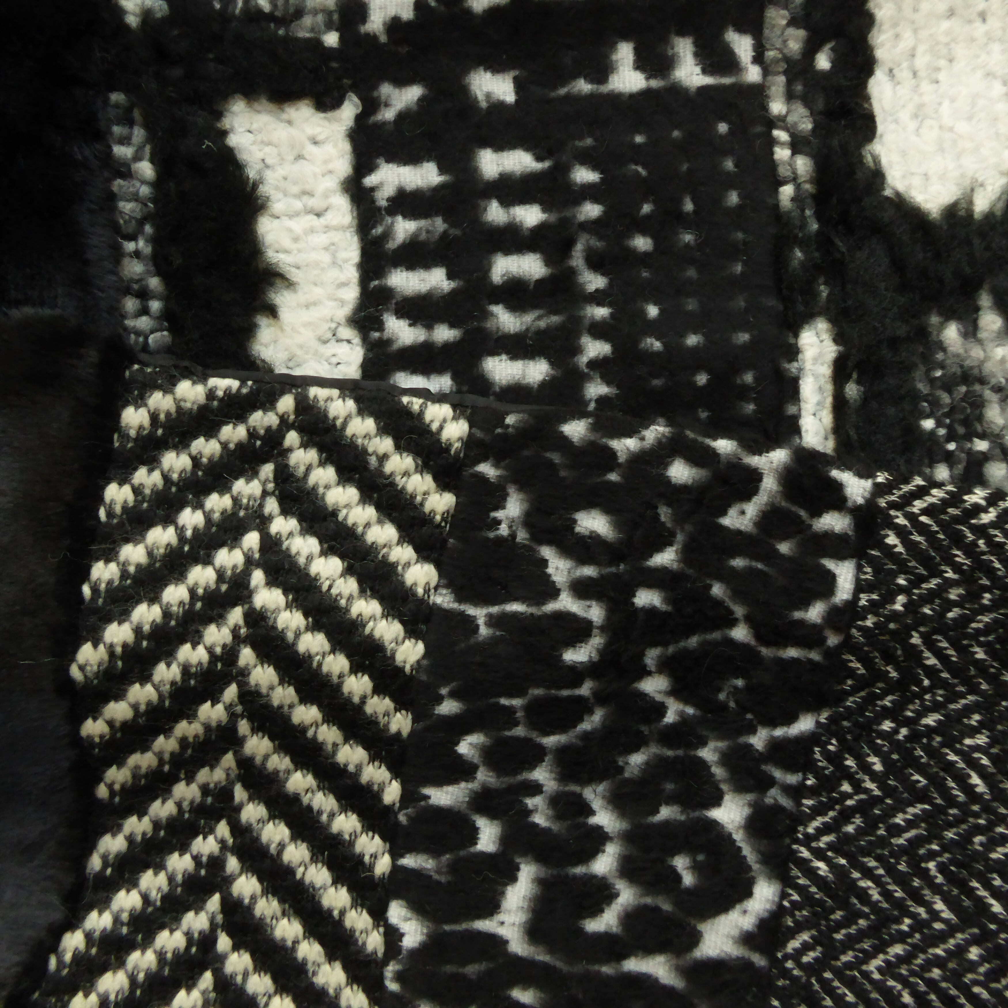 Écharpe hivernale femme-noir ecru | EMPREINTES Paris