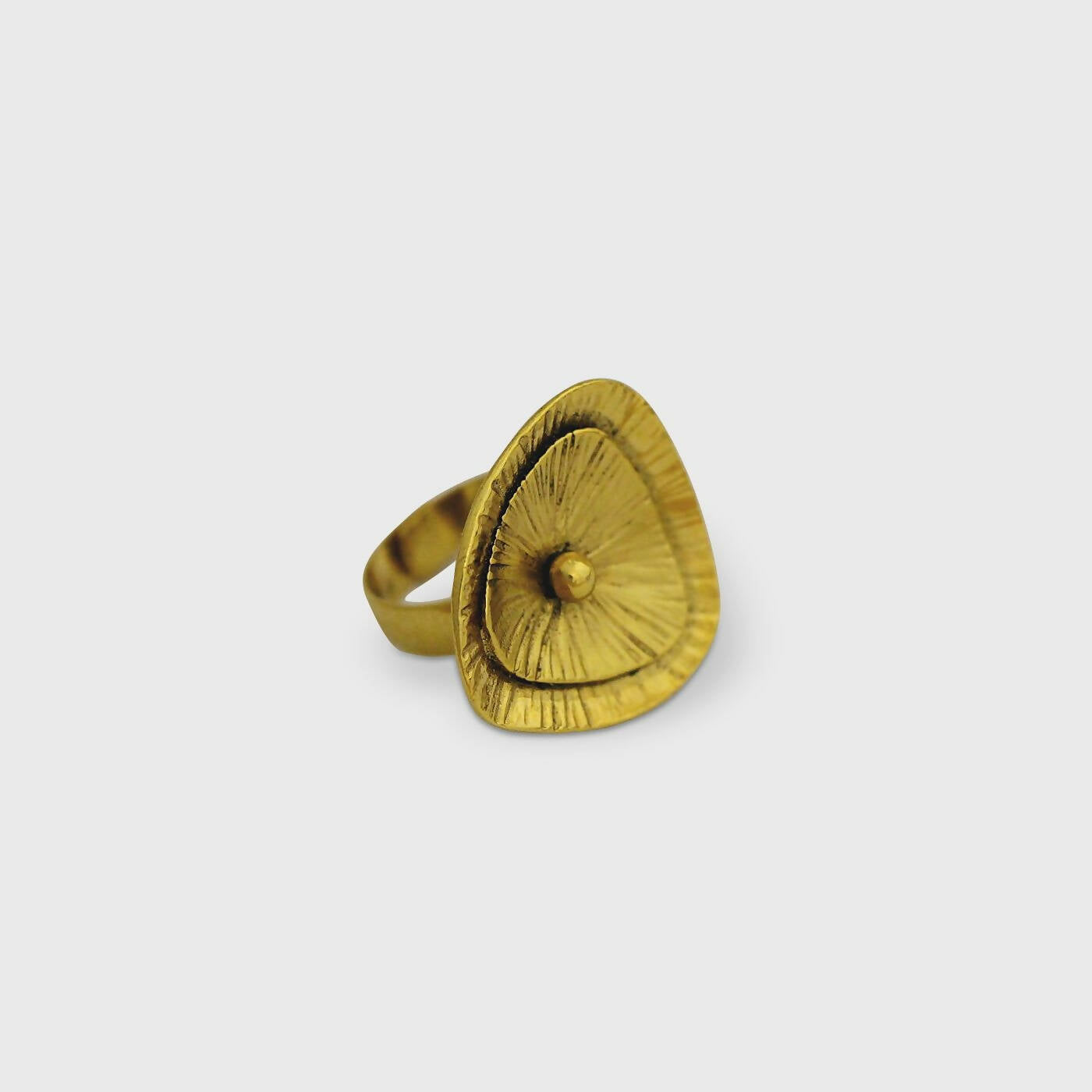 Bague réglable en étain dorée 11 | EMPREINTES Paris