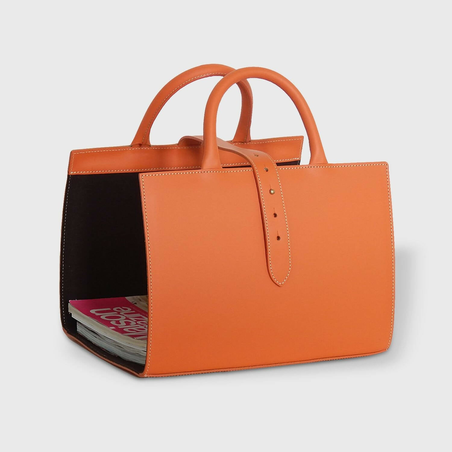 Porte-revues en cuir orange | EMPREINTES Paris | EMPREINTES Paris