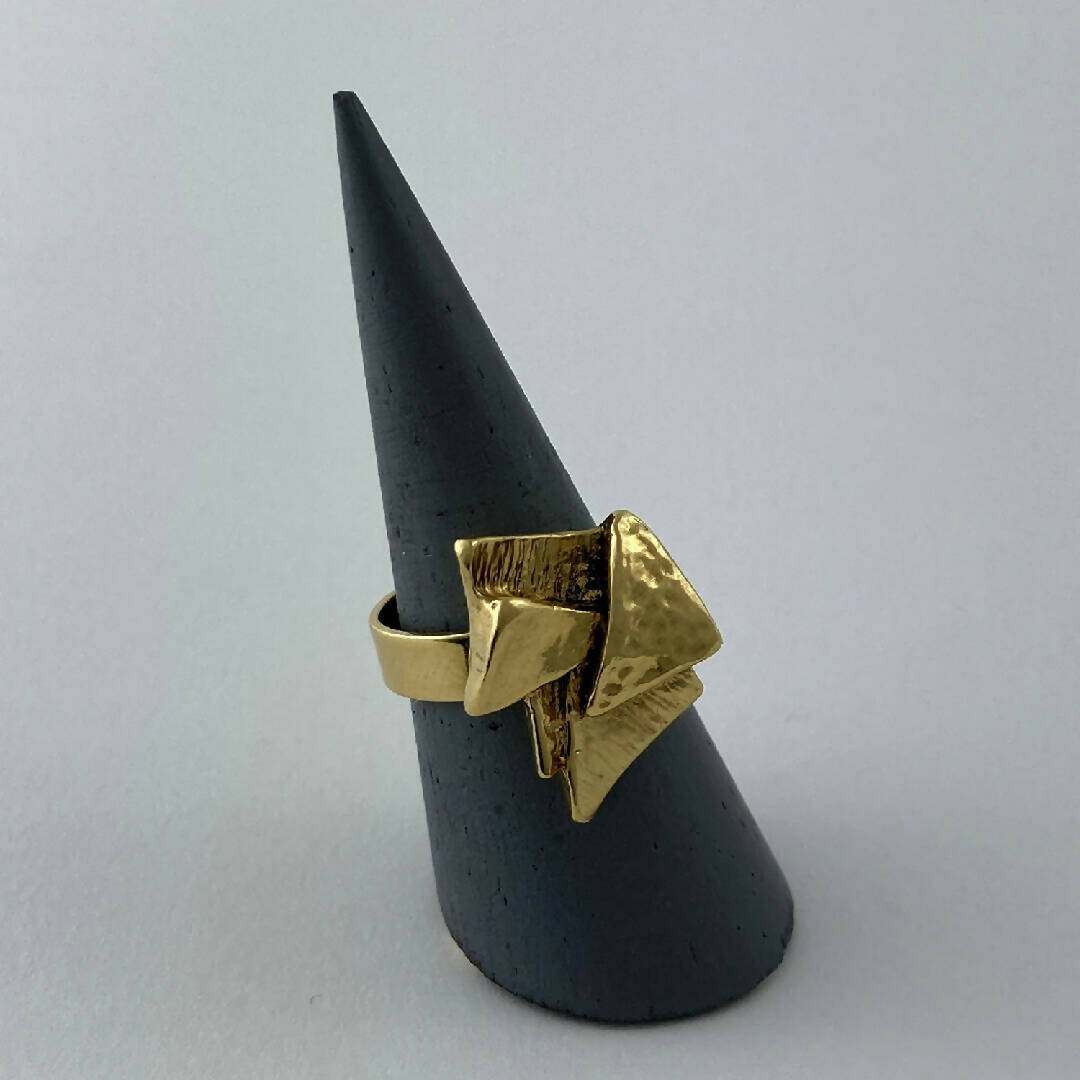 Bague réglable en étain dorée 16 | EMPREINTES Paris
