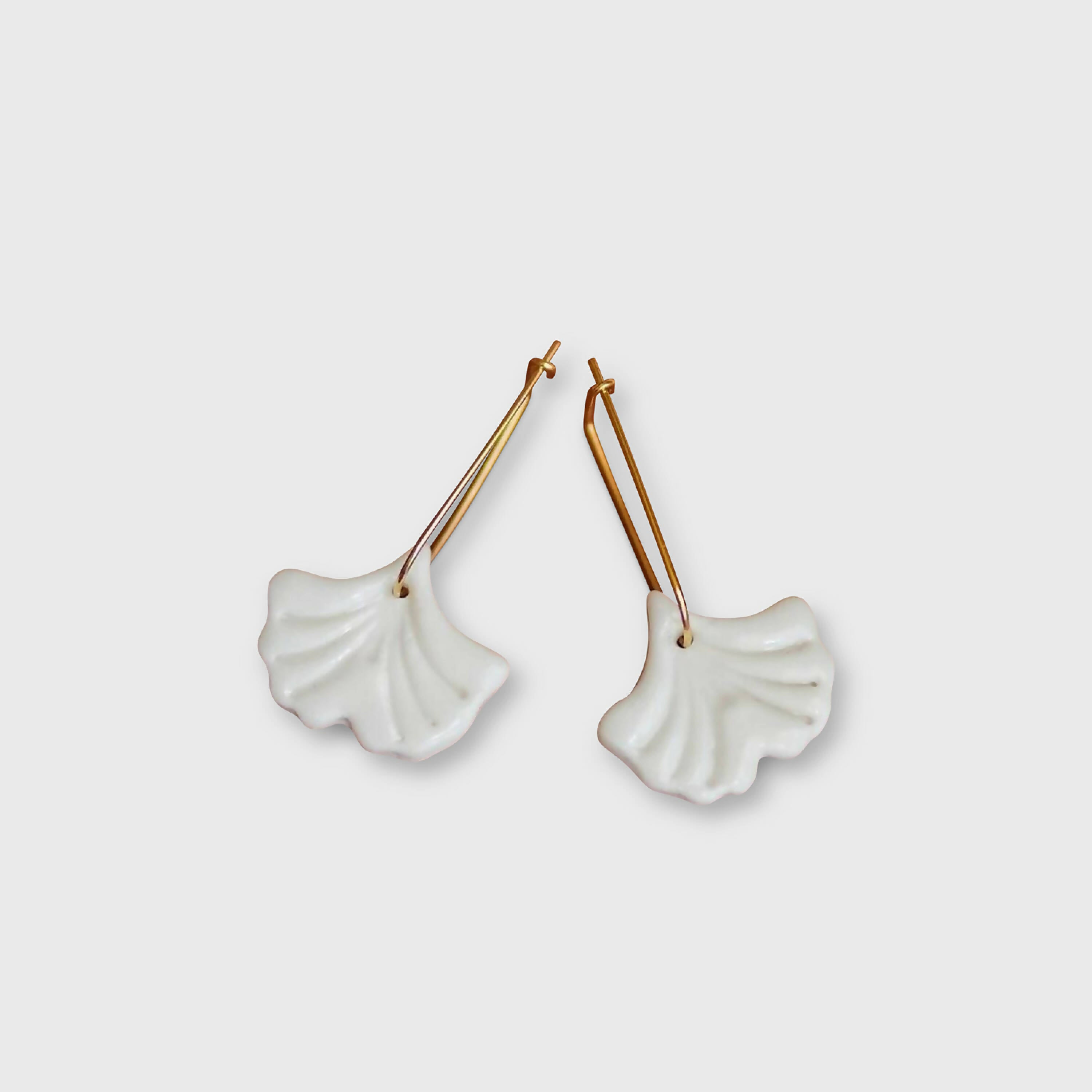 dormeuses_ginkgo_en_porcelaine_nathalie_penders_ceramics | EMPREINTES Paris