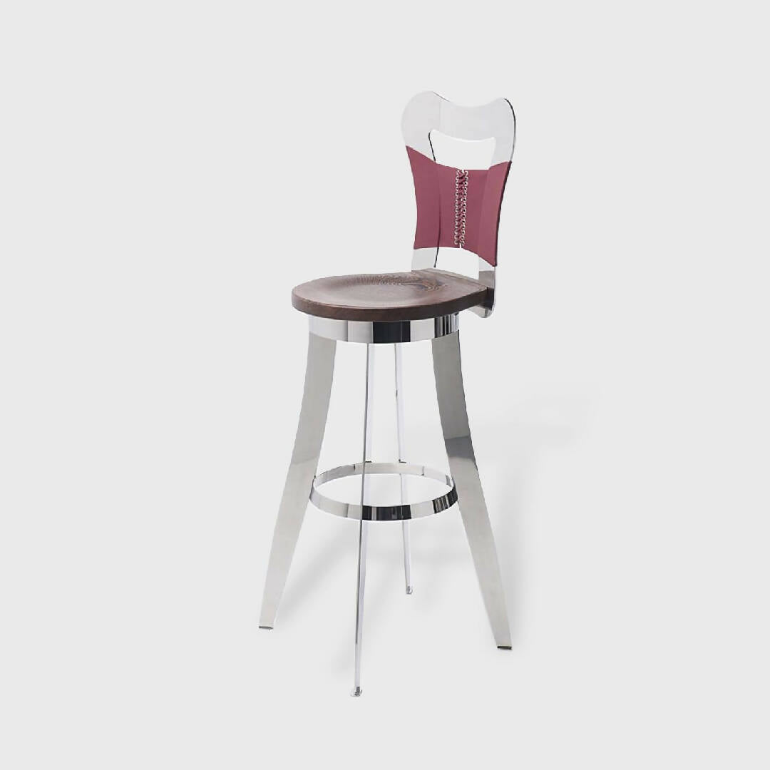 Chaise L