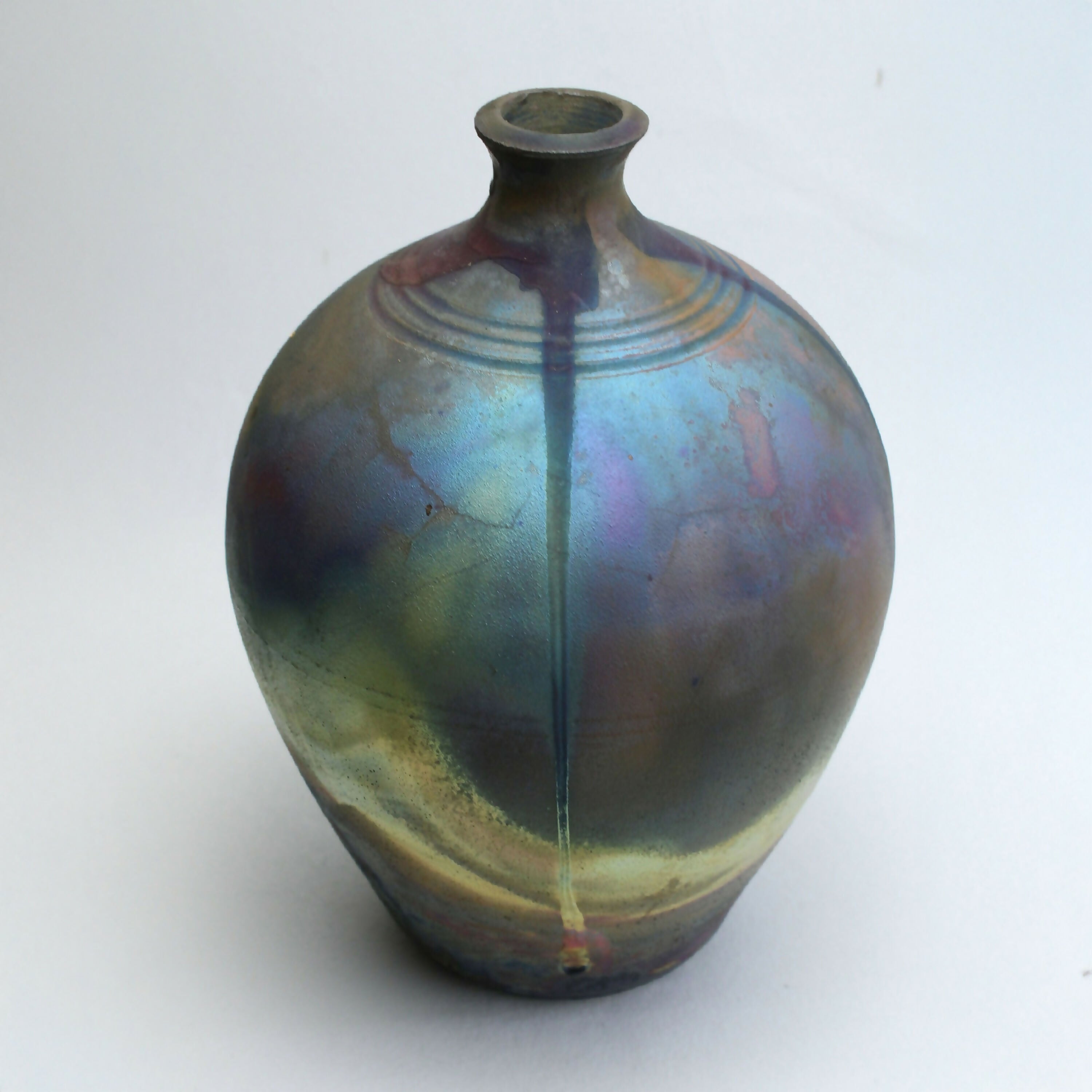 vase_tournee_en_raku_cuivre_matte_aurore_borealis_sara_grace_wevill copie | EMPREINTES Paris