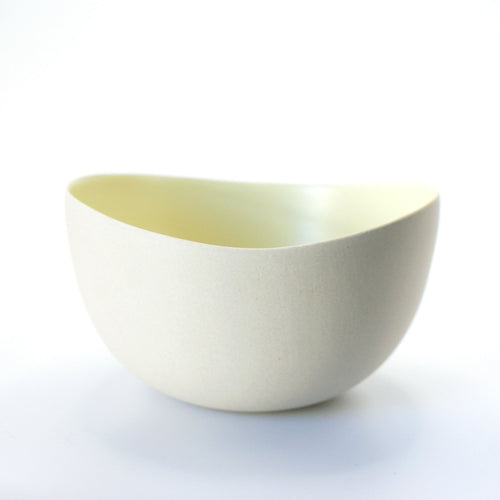 bol_gres_blanc_lisse_interieur_jaune_pale_emmanuelle_manche_ceramique copie | EMPREINTES Paris - EMPREINTES Paris