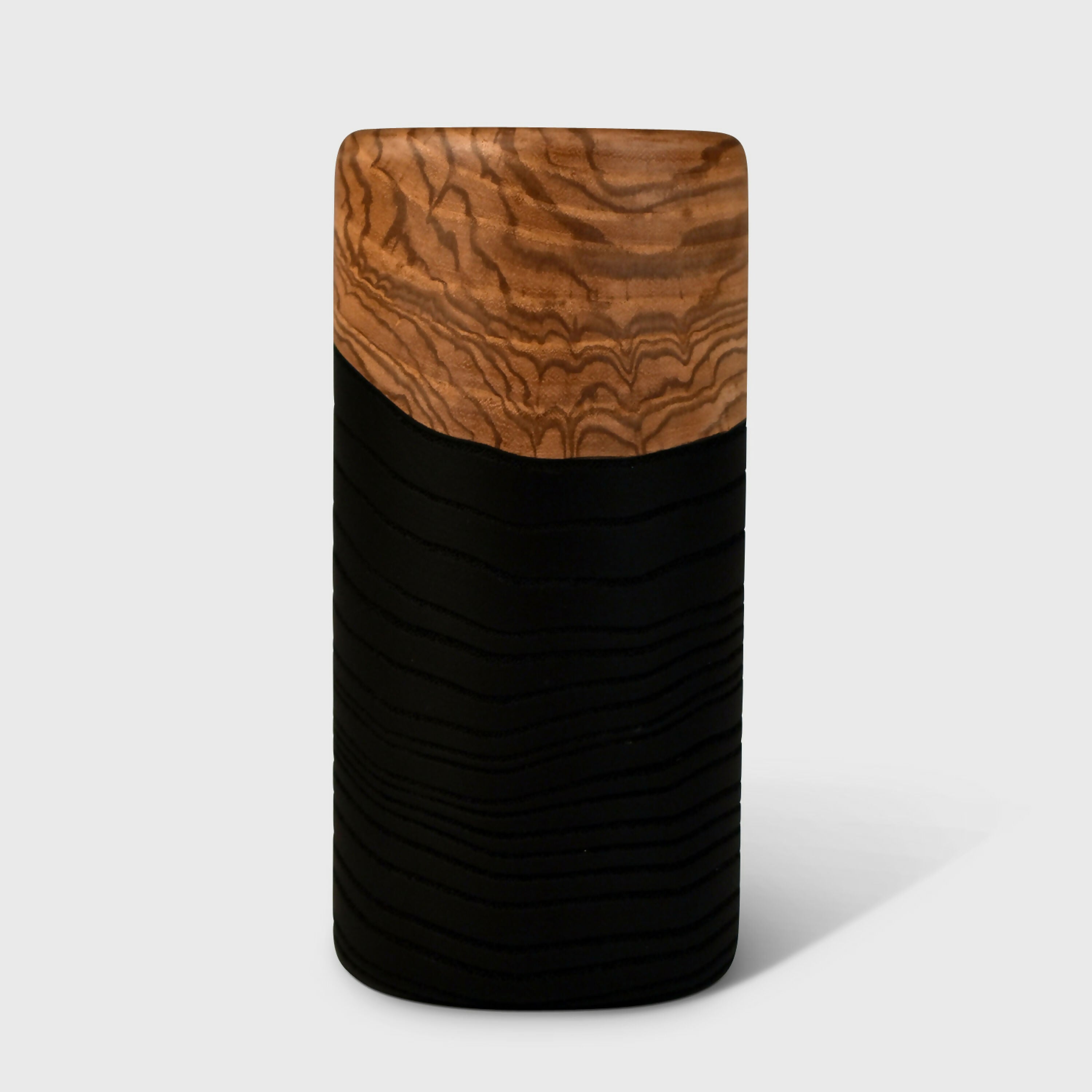 1REHYaxruR | EMPREINTES Paris