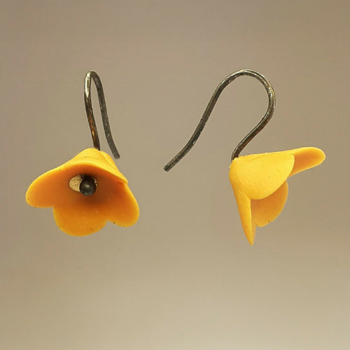 boucles_doreilles_camelia_ocre_jaune_aurelie_lejeune copie | EMPREINTES Paris - EMPREINTES Paris