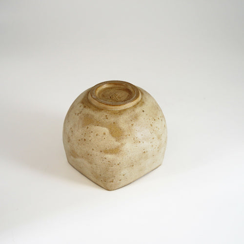 Tasse en grès - blanc avec kanji 'thé' | EMPREINTES Paris - EMPREINTES Paris