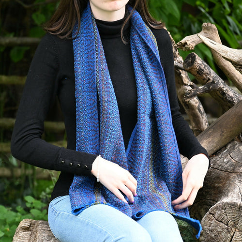 echarpe_bleu_gentiane_creation_tissages_francois_vieillard copie | EMPREINTES Paris - EMPREINTES Paris