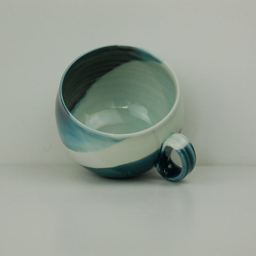 Grande tasse lignes bleu et blanc | EMPREINTES Paris - EMPREINTES Paris