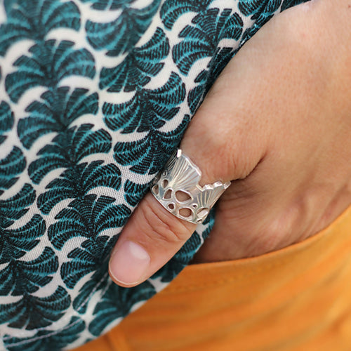 Bague réglable de la collection Corolle, inspirée des fleurs | EMPREINTES Paris - EMPREINTES Paris