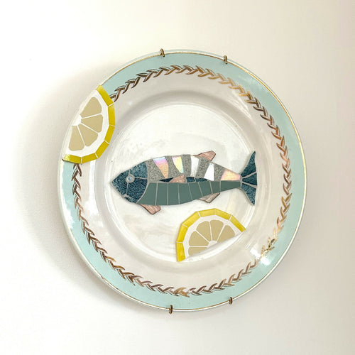 Assiette murale Poiscaille menthe-citron-or | EMPREINTES Paris - EMPREINTES Paris
