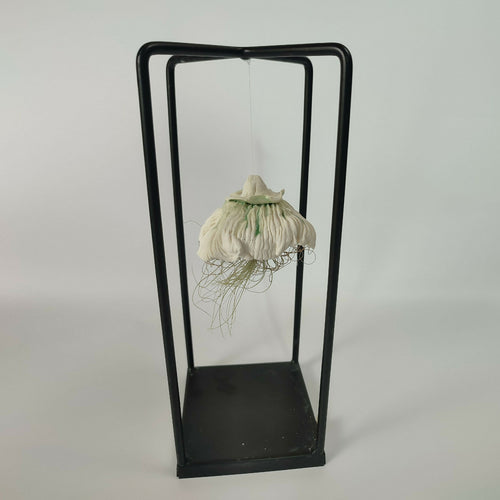 sculpture_meduse_et_tillandsia_onirique_et_poetique_sophie_luline_ceramiste copie | EMPREINTES Paris - EMPREINTES Paris
